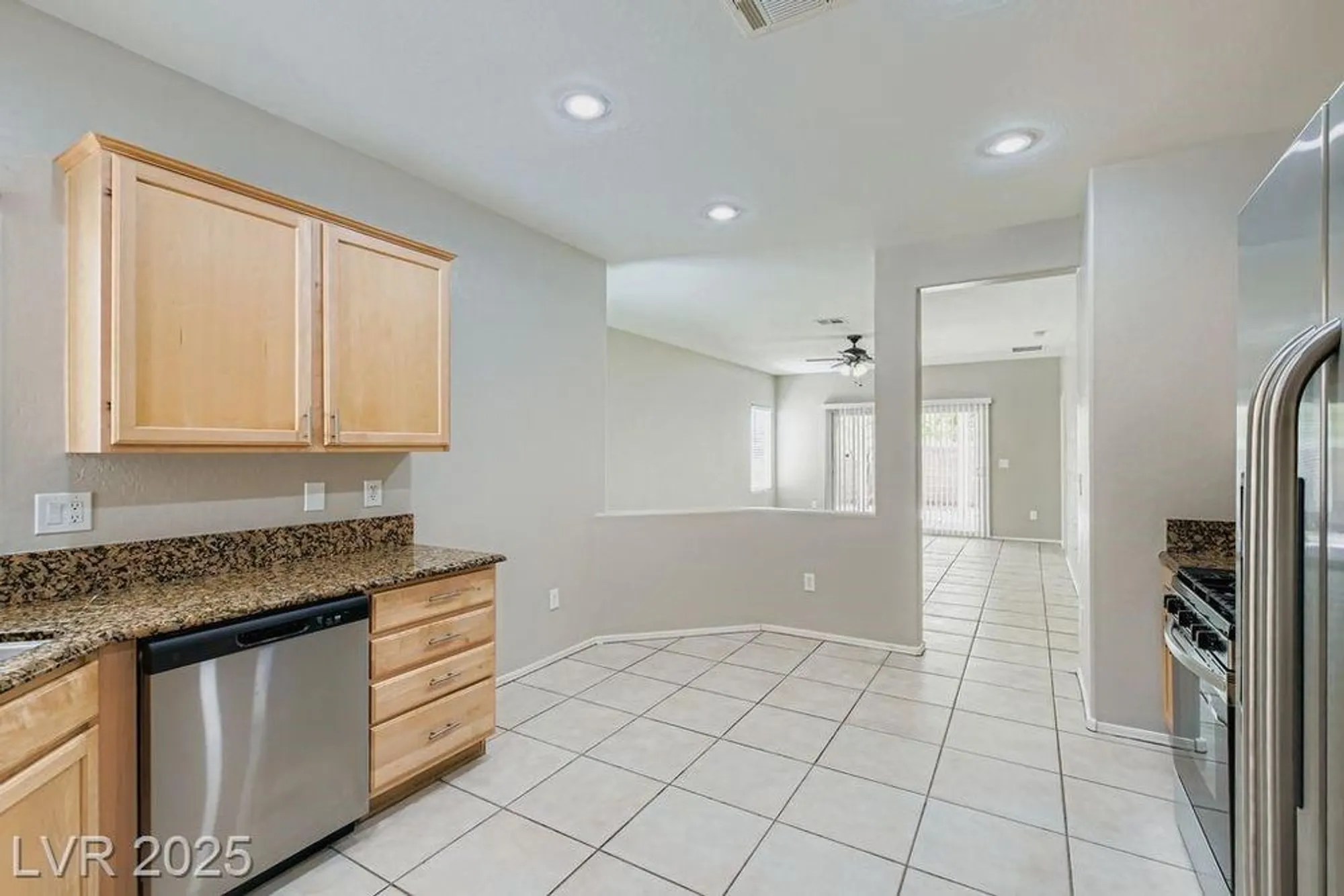 Property Slideshow image 13 of 33 | 2509 great auk ave, North Las Vegas, NV, 89084