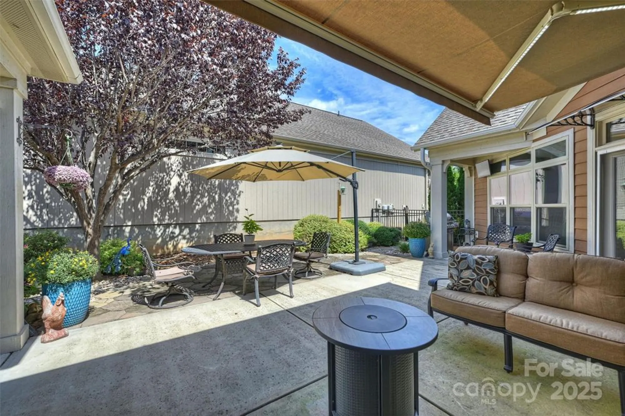 Property Slideshow image 37 of 48 | 1301 haywood park dr, Waxhaw, NC, 28173