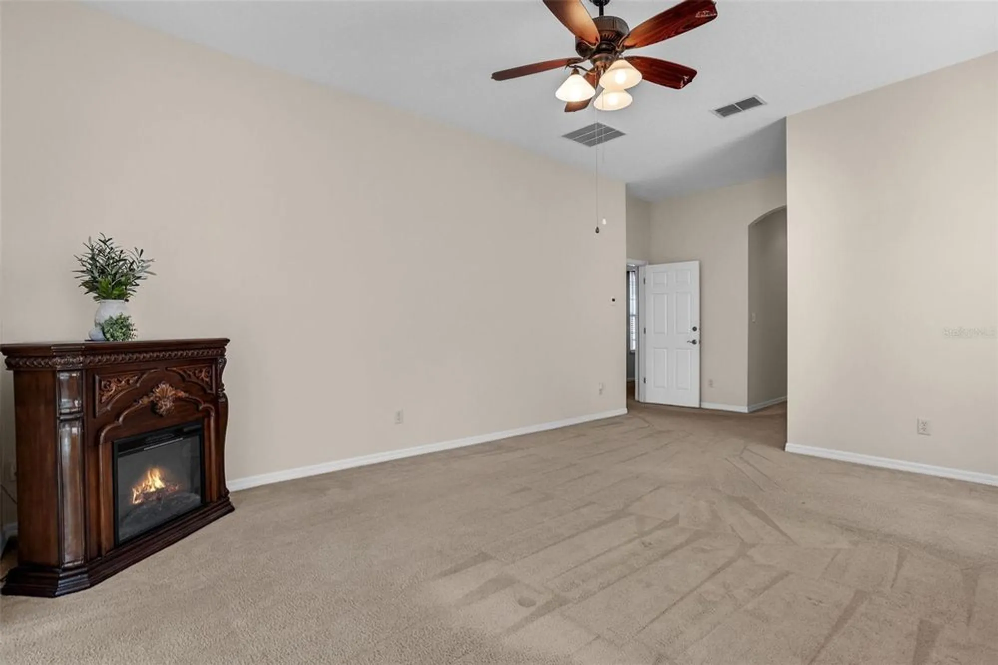 Property Slideshow image 20 of 73 | 3728 mulberry grove loop, Leesburg, FL, 34748