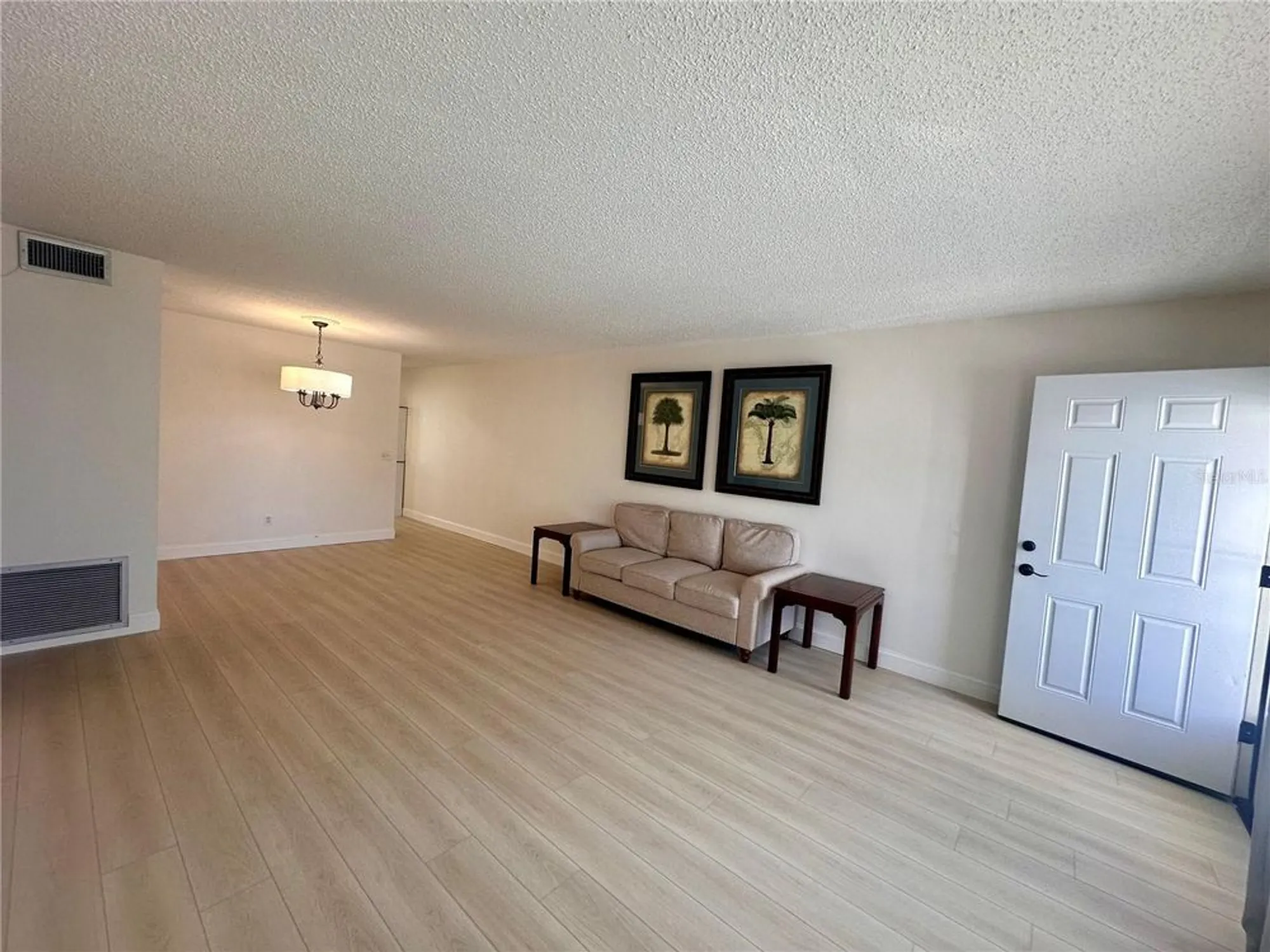Property Slideshow image 11 of 40 | 2428 columbia dr apt 44, Clearwater, FL, 33763