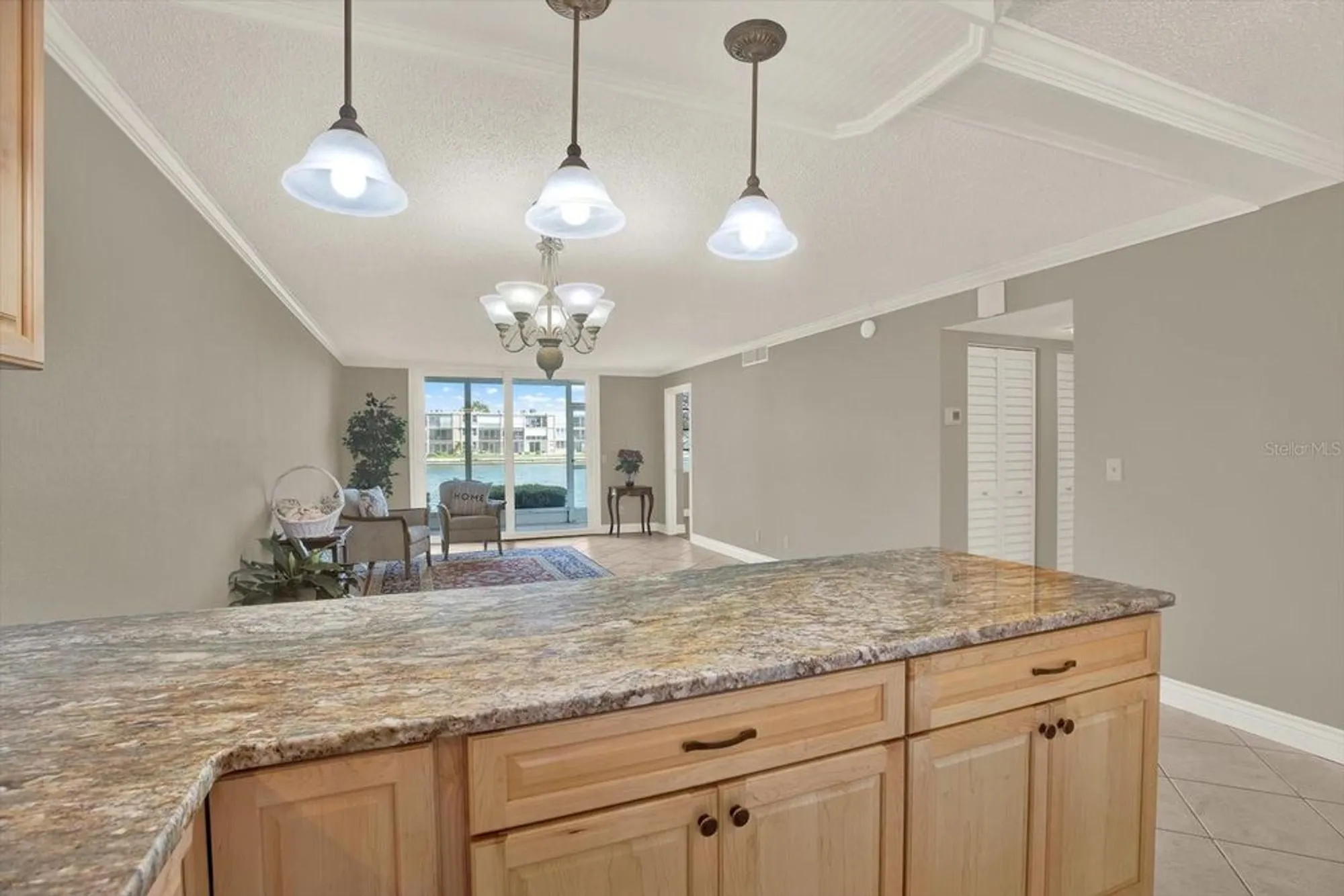 Property Slideshow image 8 of 36 | 7625 sun island dr 107, South Pasadena, FL, 33707