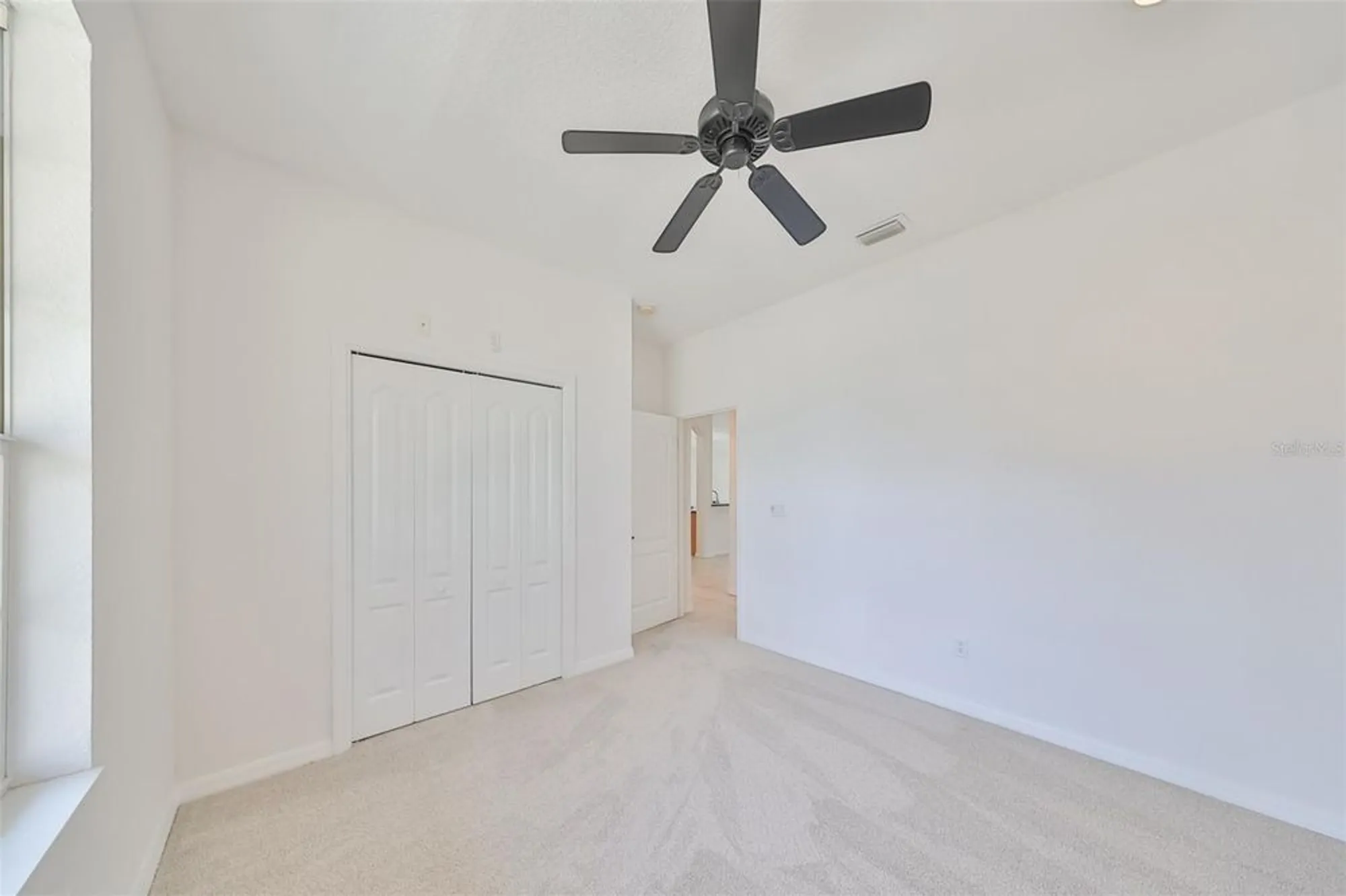 Property Slideshow image 20 of 35 | 404 grand chateaux way, Sun City Center, FL, 33573