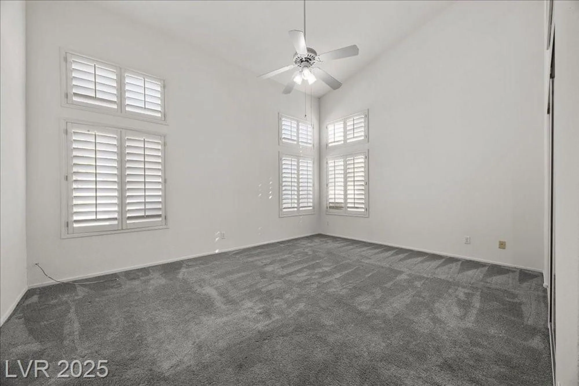 Property Slideshow image 21 of 41 | 4890 el capote dr, Las Vegas, NV, 89147