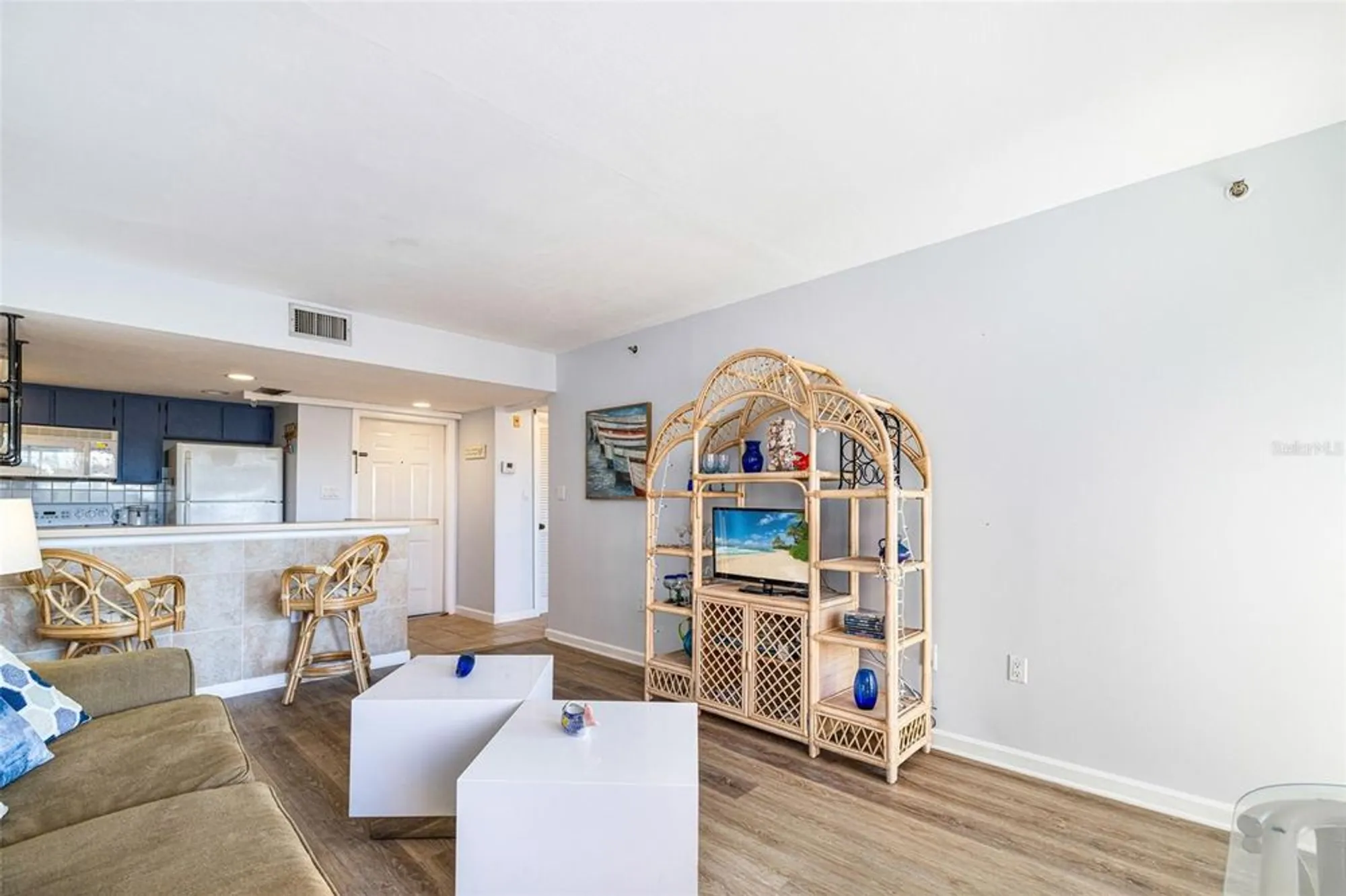 Property Slideshow image 10 of 26 | 3160 matecumbe key rd apt 221, Punta Gorda, FL, 33955