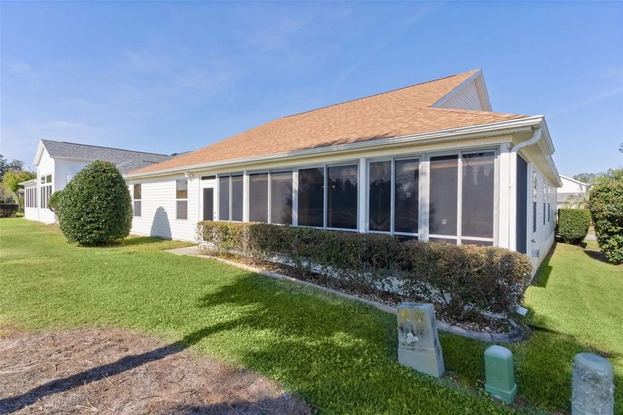 Property Slideshow image 41 of 49 | 2864 manor downs, The Villages, FL, 32162