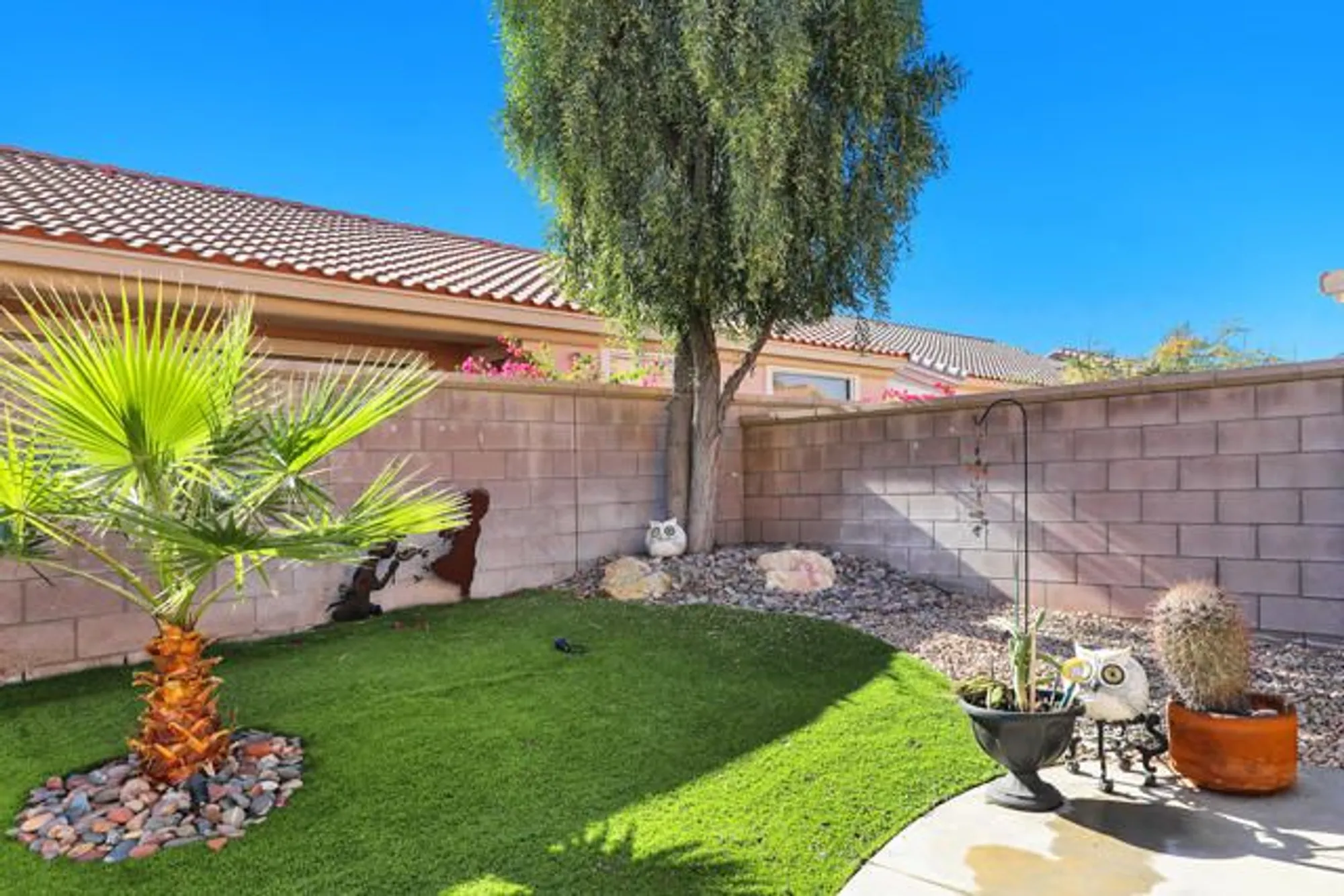 Property Slideshow image 22 of 31 | 78799 palm tree ave, Palm Desert, CA, 92211