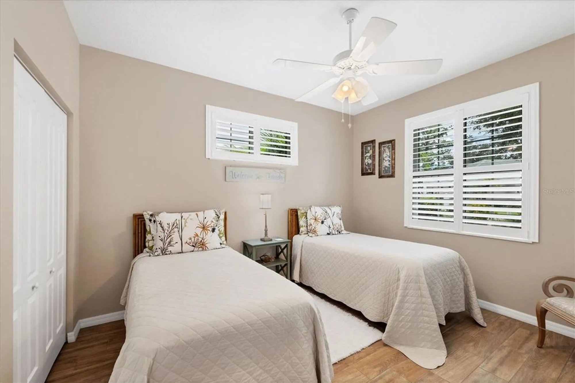Property Slideshow image 19 of 44 | 914 barclay ct, Venice, FL, 34293