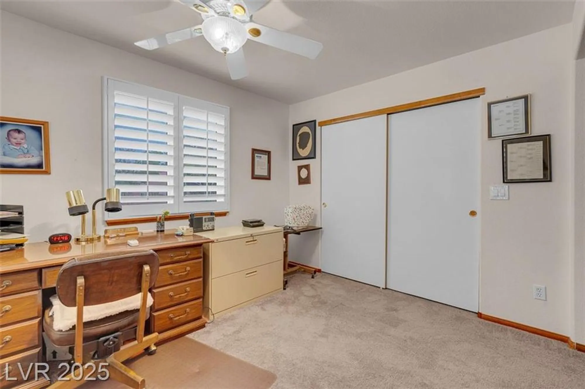 Property Slideshow image 24 of 46 | 5204 rim view ln, Las Vegas, NV, 89130
