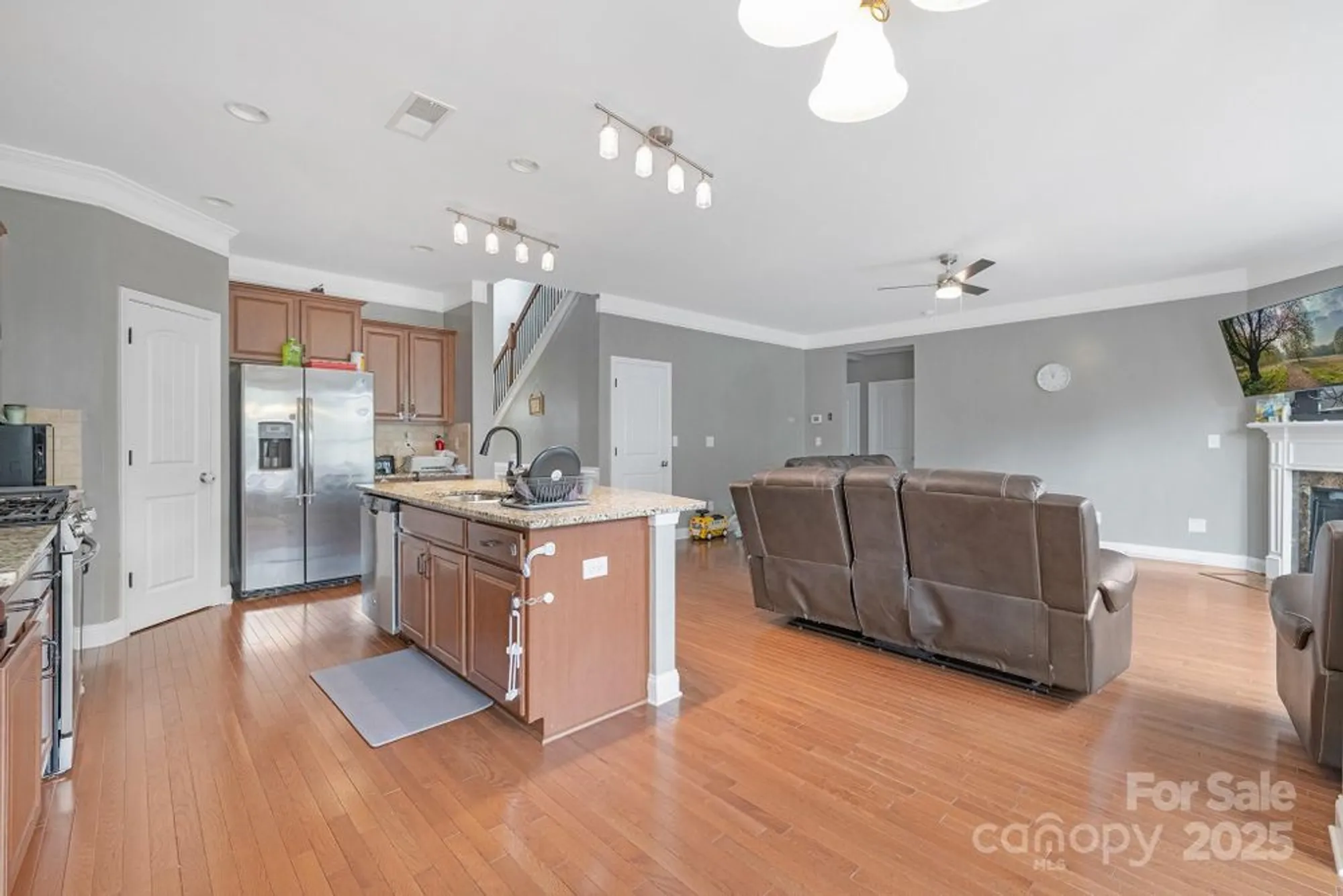 Property Slideshow image 21 of 25 | 5033 el molino dr, Charlotte, NC, 28214