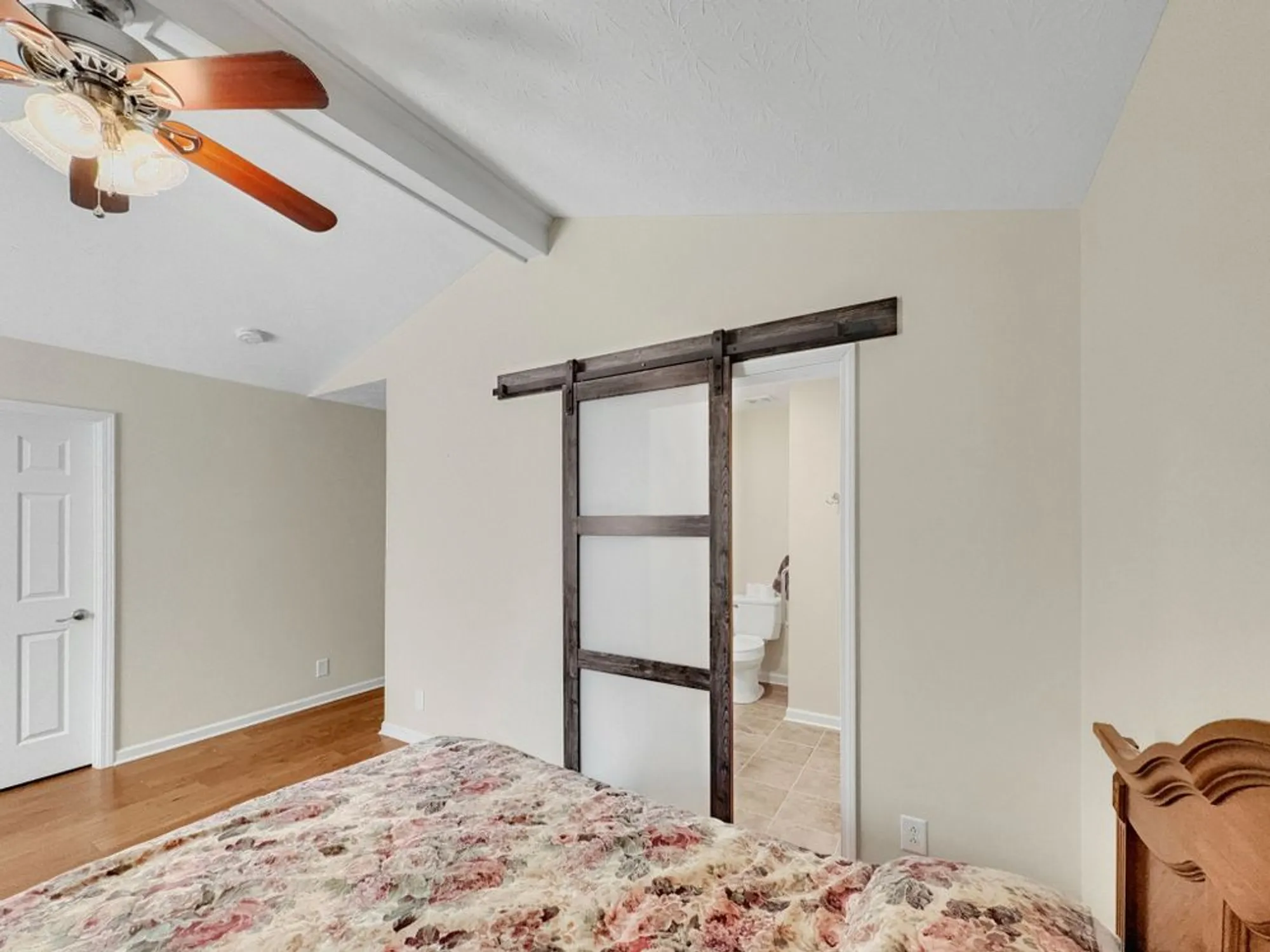 Property Slideshow image 18 of 30 | 395 devon chase hl unit 3804, Gallatin, TN, 37066