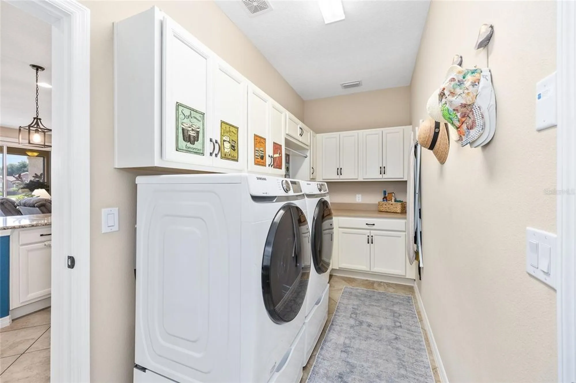 Property Slideshow image 18 of 55 | 5670 nw 39th ln, Ocala, FL, 34482