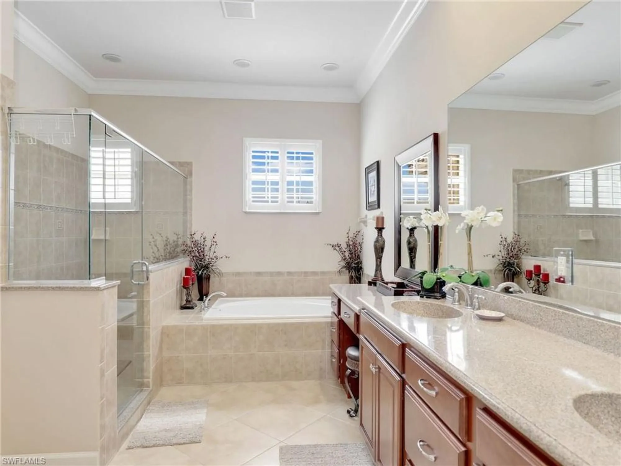 Property Slideshow image 21 of 43 | 10370 glastonbury cir 202, Fort Myers, FL, 33913