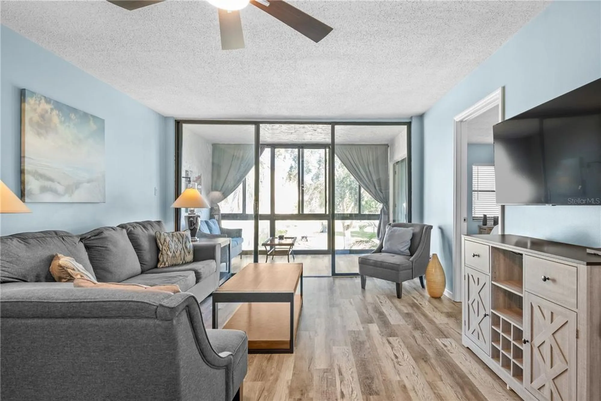 Property Slideshow image 8 of 34 | 14130 rosemary ln 5209, Largo, FL, 33774