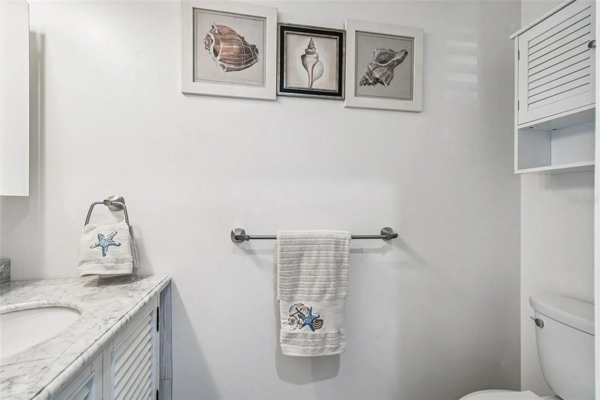 Property Slideshow image 17 of 49 | 11539 scotch pine dr, New Port Richey, FL, 34654