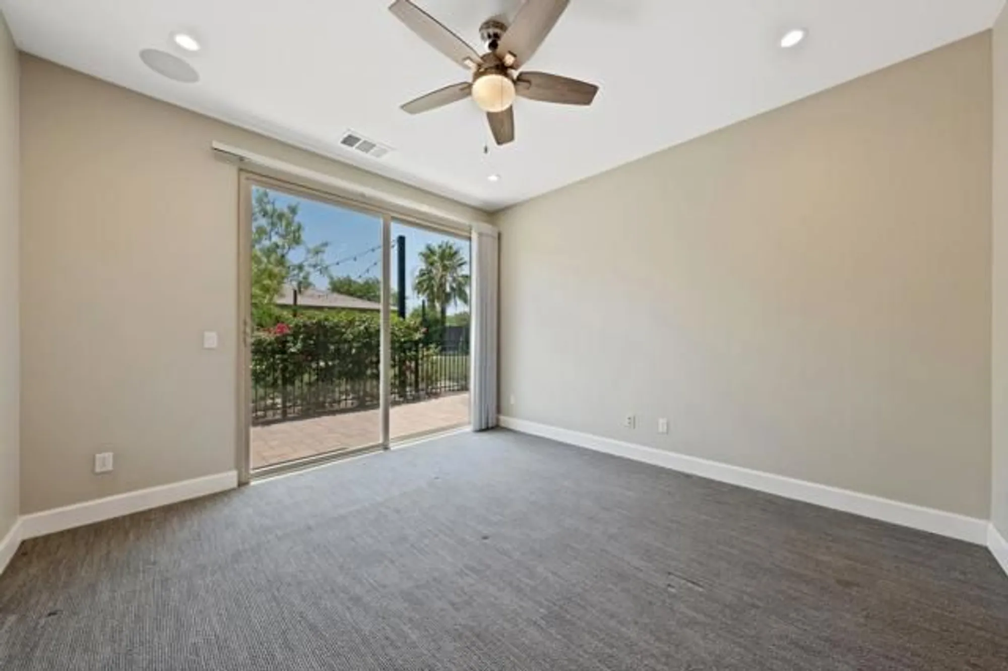 Property Slideshow image 14 of 41 | 51673 harmony ct, Indio, CA, 92201