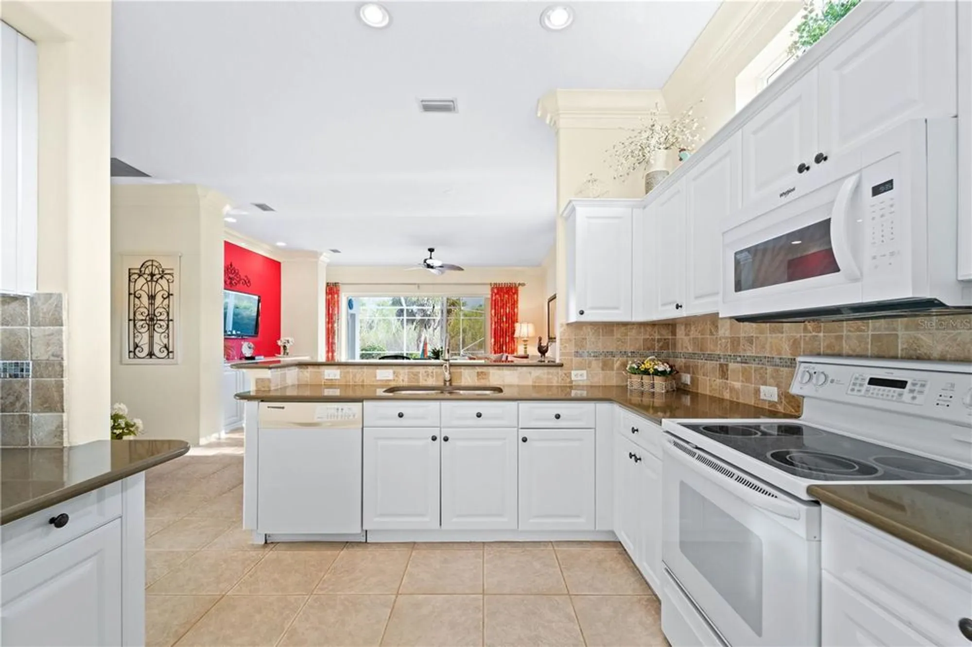 Property Slideshow image 15 of 63 | 3239 osprey ln, Port Charlotte, FL, 33953