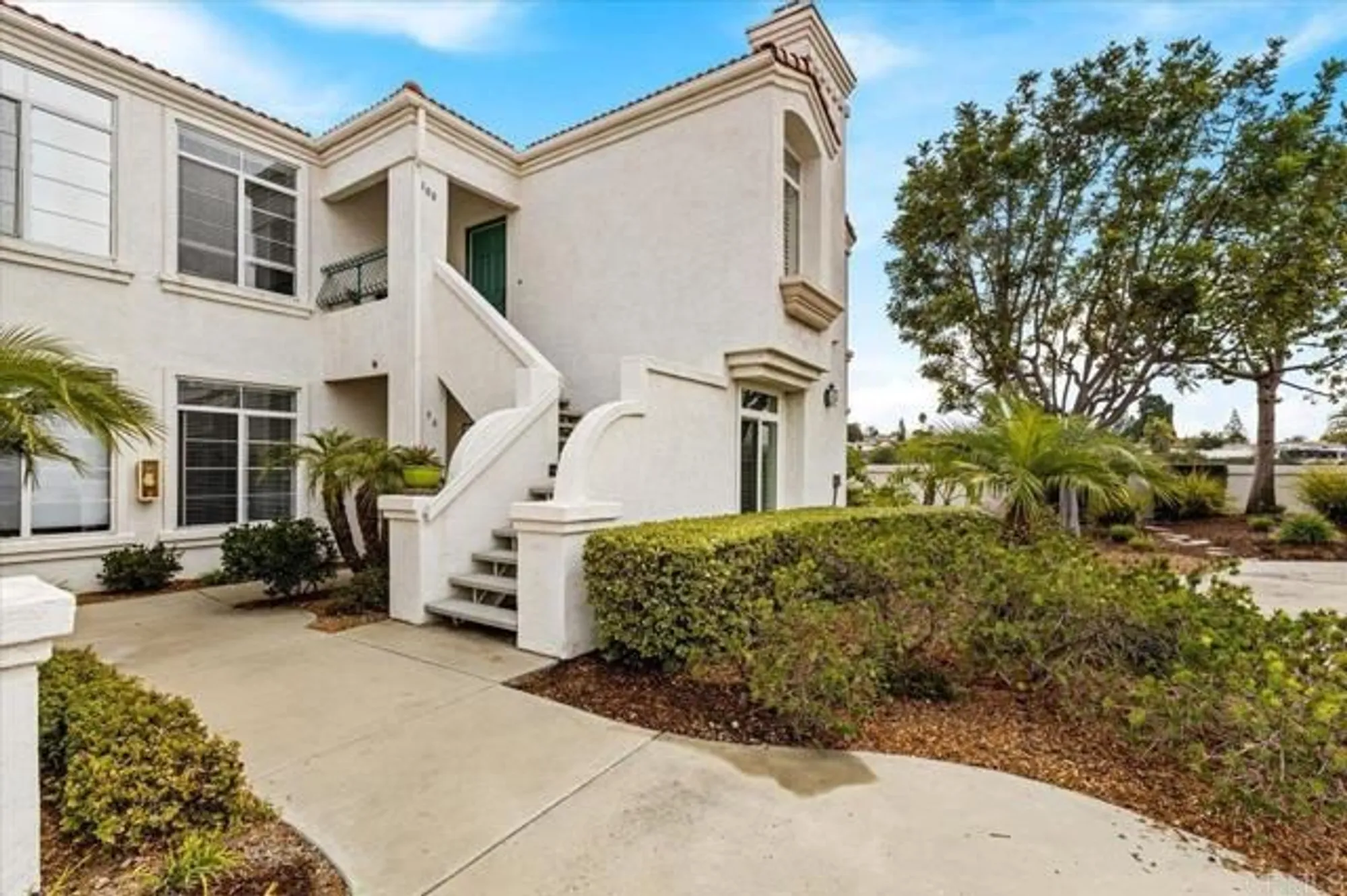 Property Slideshow image 1 of 24 | 3315 genoa way 96, Oceanside, CA, 92056