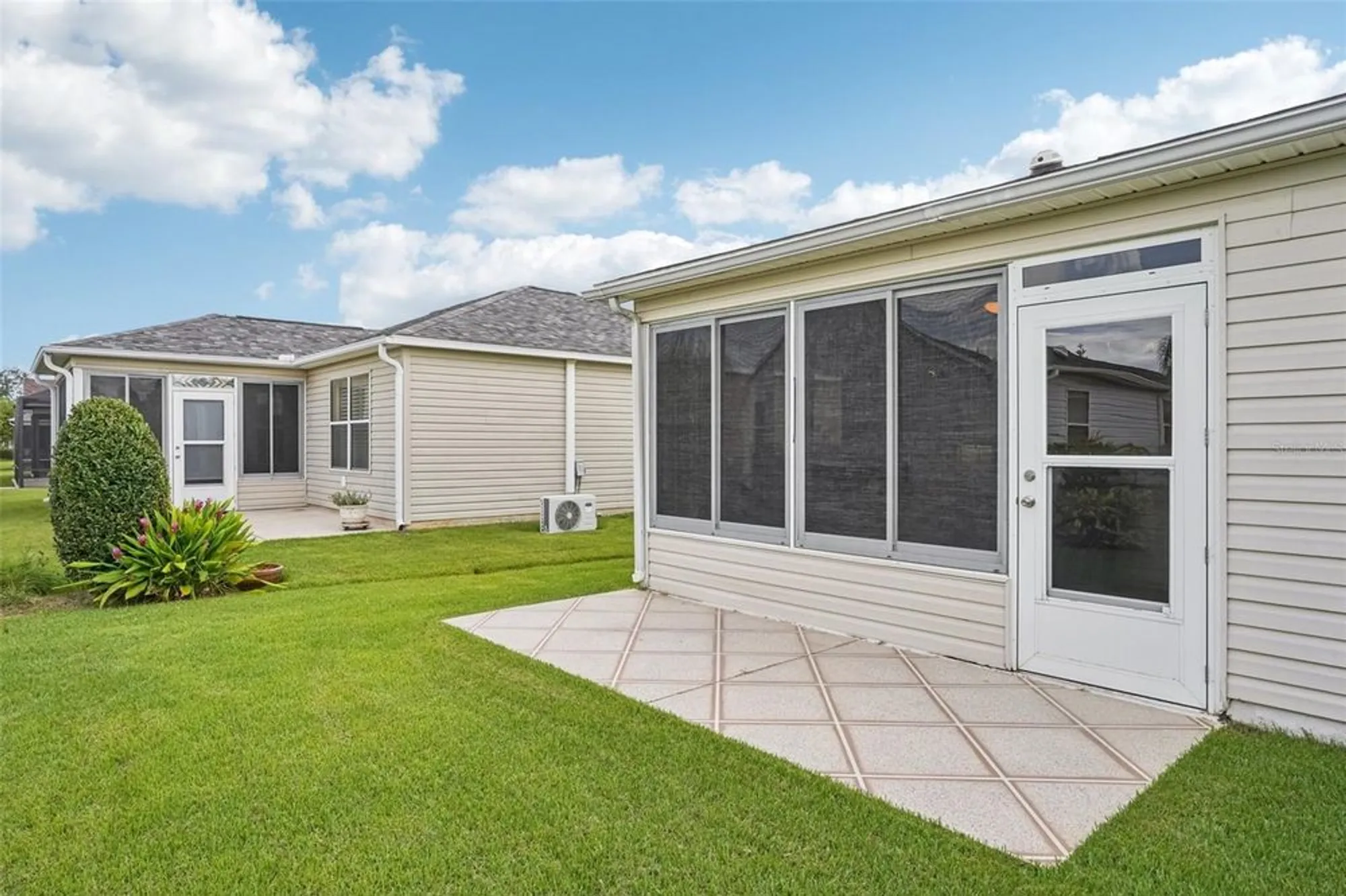 Property Slideshow image 34 of 47 | 2543 raintree dr, The Villages, FL, 32162