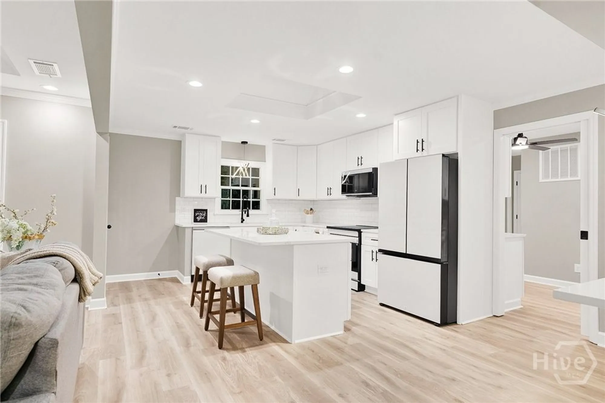 Property Slideshow image 14 of 54 | 5 fletcher ln, Savannah, GA, 31411