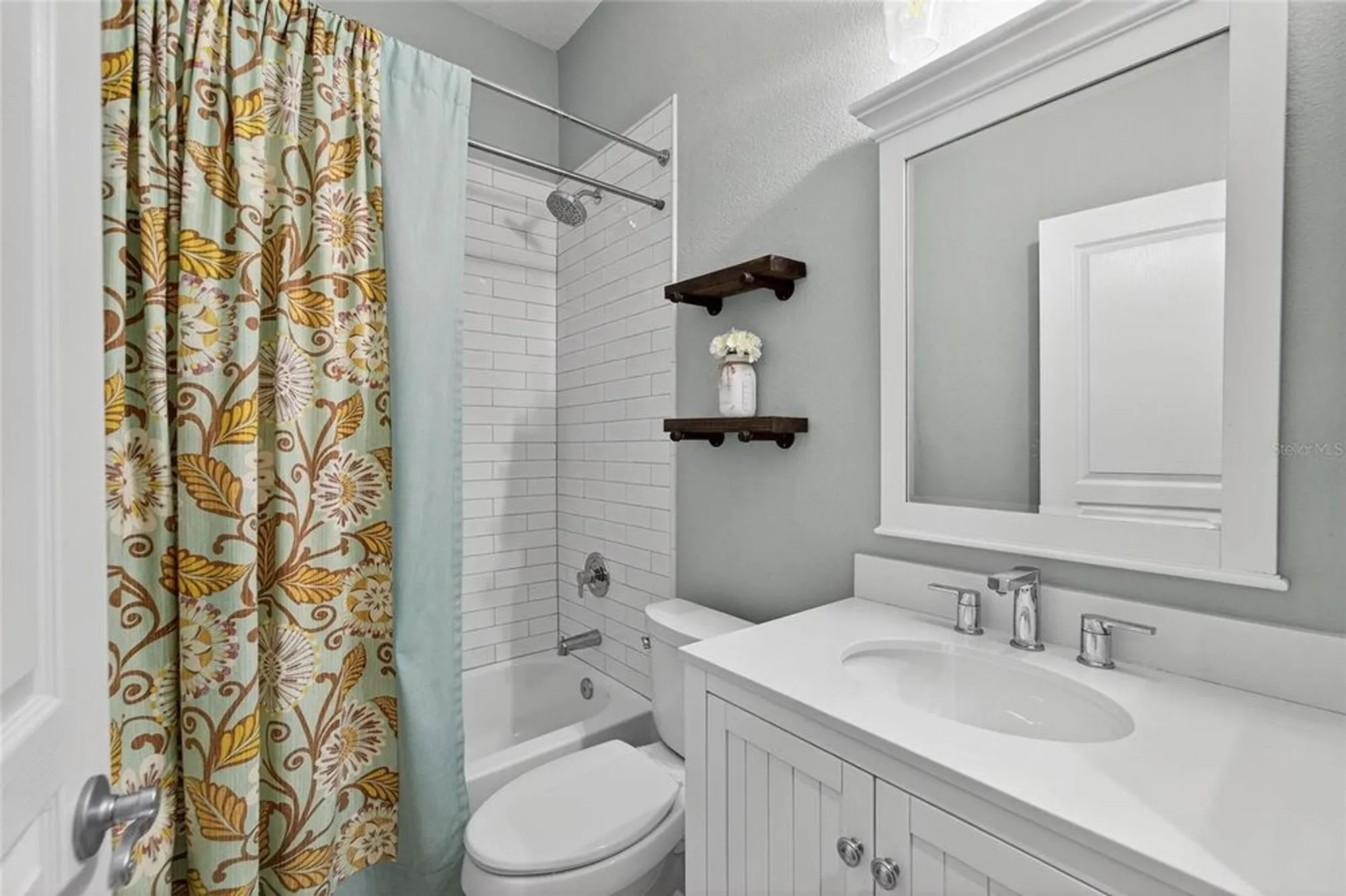 Property Slideshow image 65 of 100 | 5245 brighton shore dr, Apollo Beach, FL, 33572