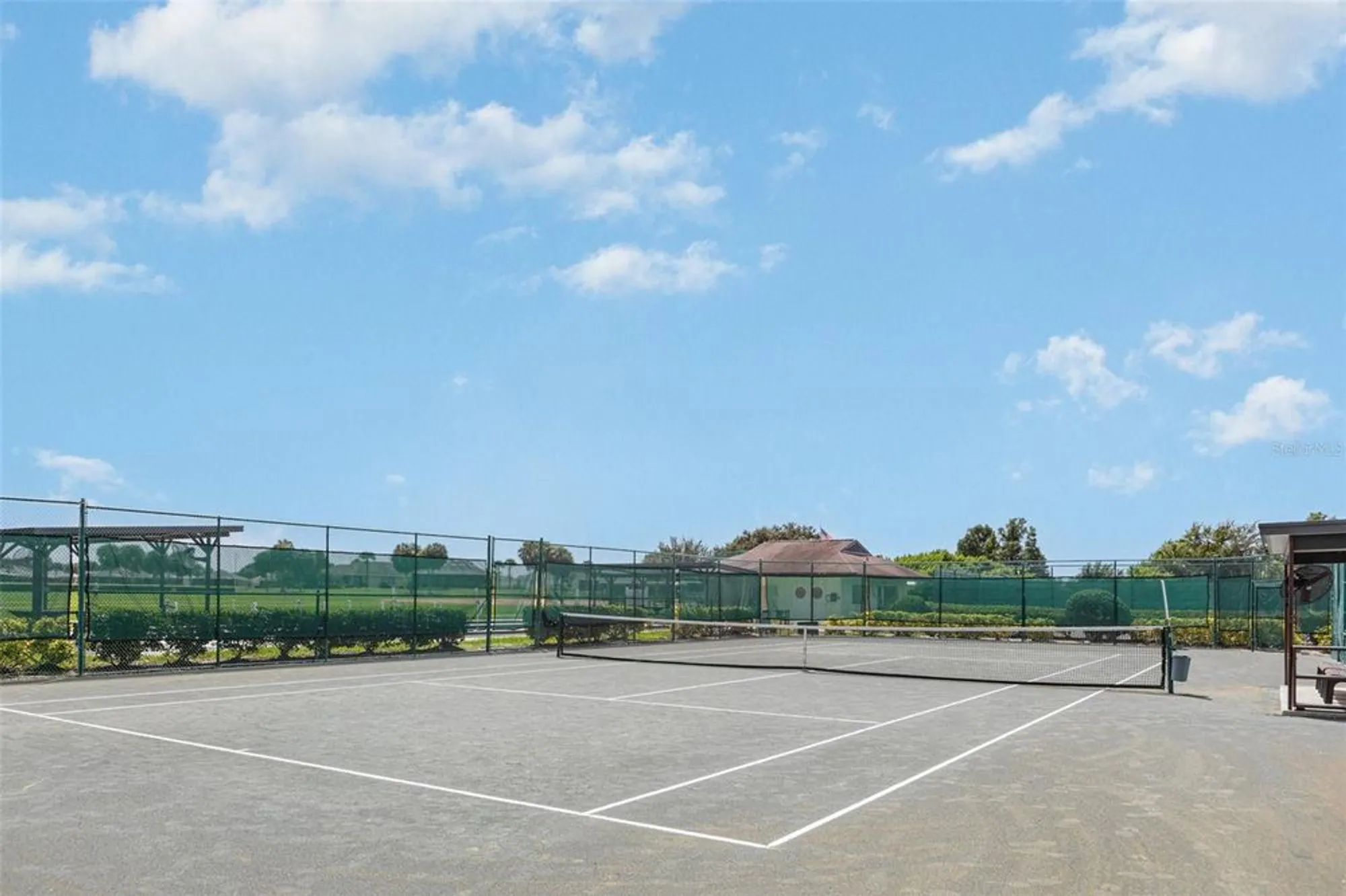 Property Slideshow image 38 of 48 | 305 cranston pl, Sun City Center, FL, 33573