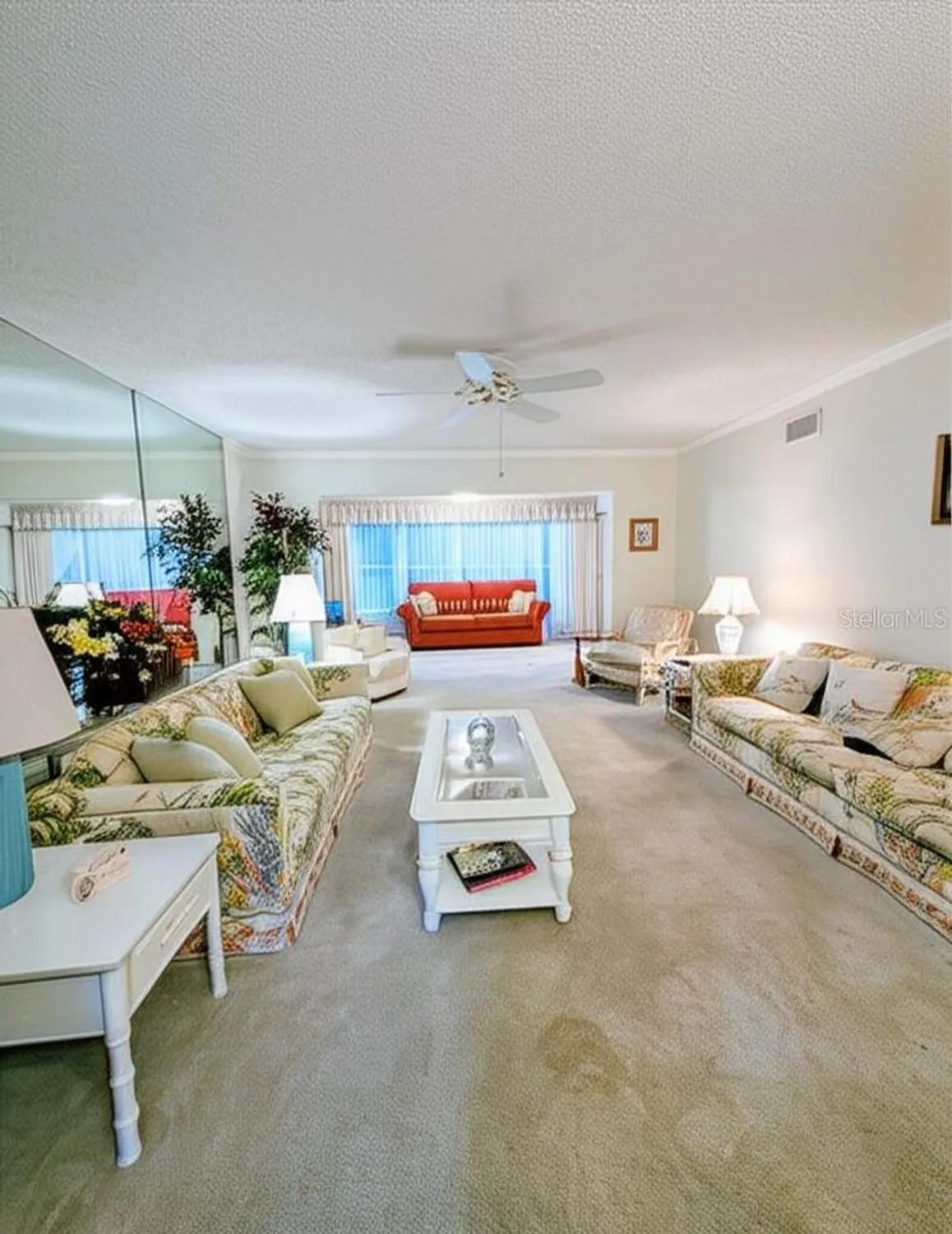 Property Slideshow image 6 of 12 | 2351 irish ln apt 35, Clearwater, FL, 33763