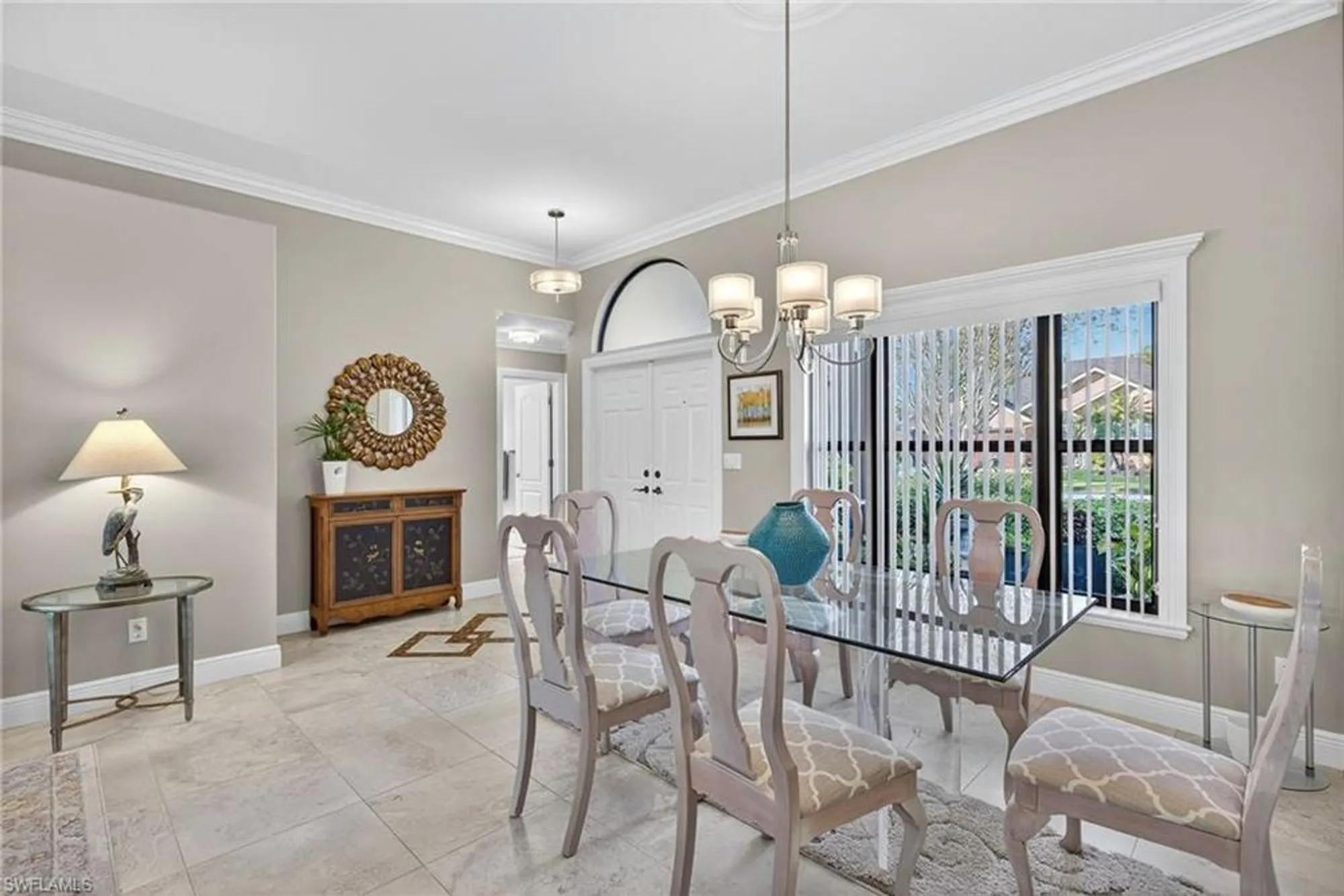 Property Slideshow image 11 of 27 | 150 estelle dr, Naples, FL, 34112