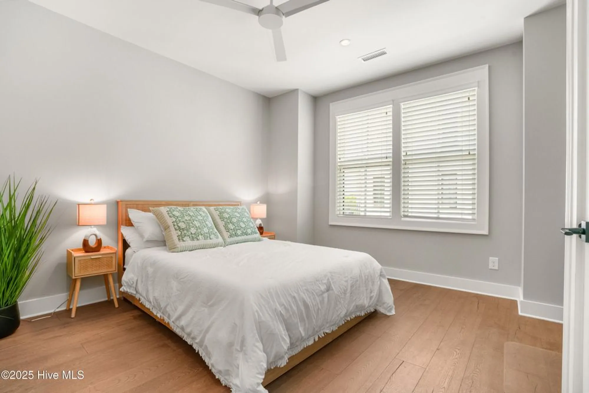 Property Slideshow image 18 of 56 | 3605 watercraft ferry ave, Wilmington, NC, 28412