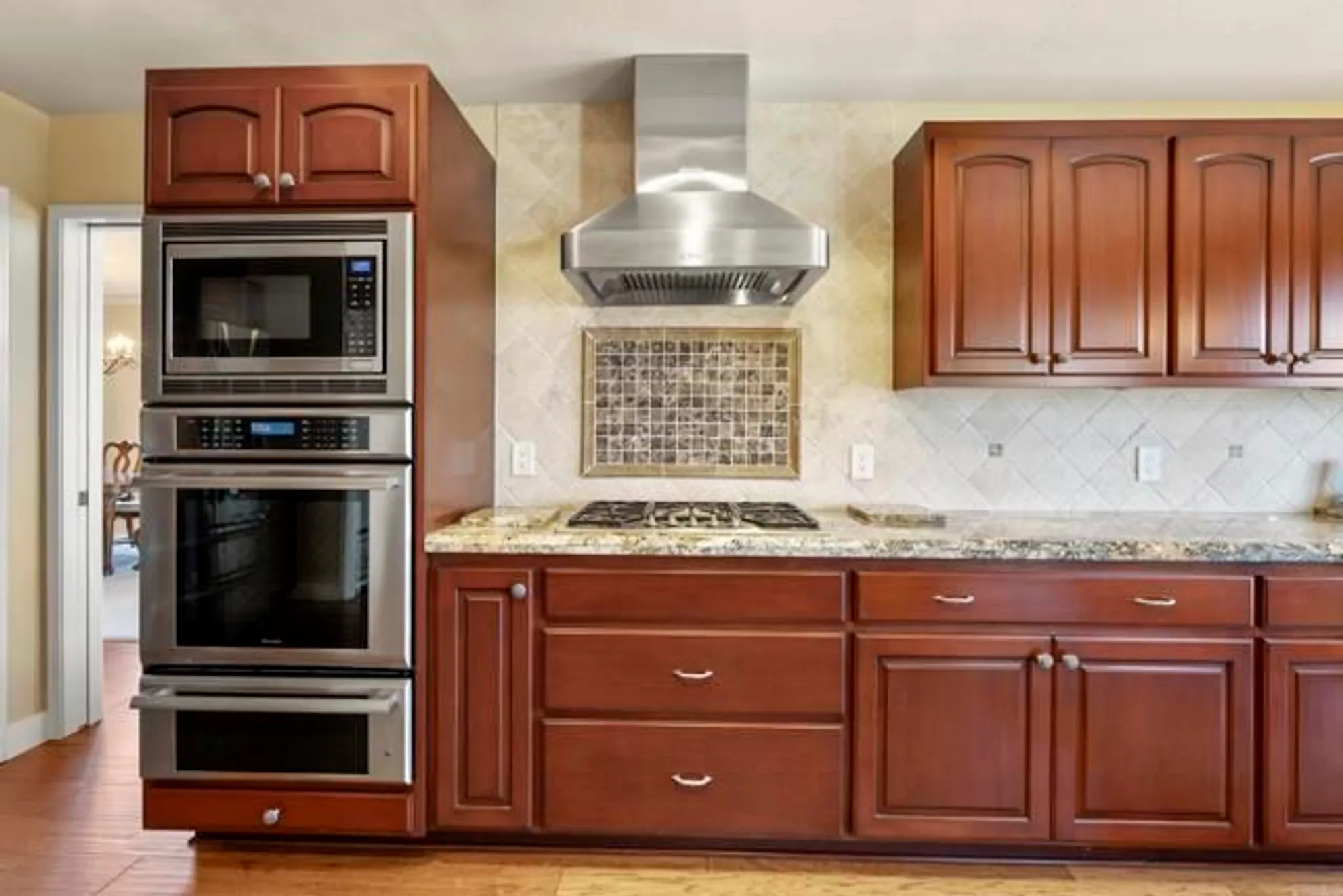 Property Slideshow image 21 of 58 | 1057 ridge heights dr, Fallbrook, CA, 92028