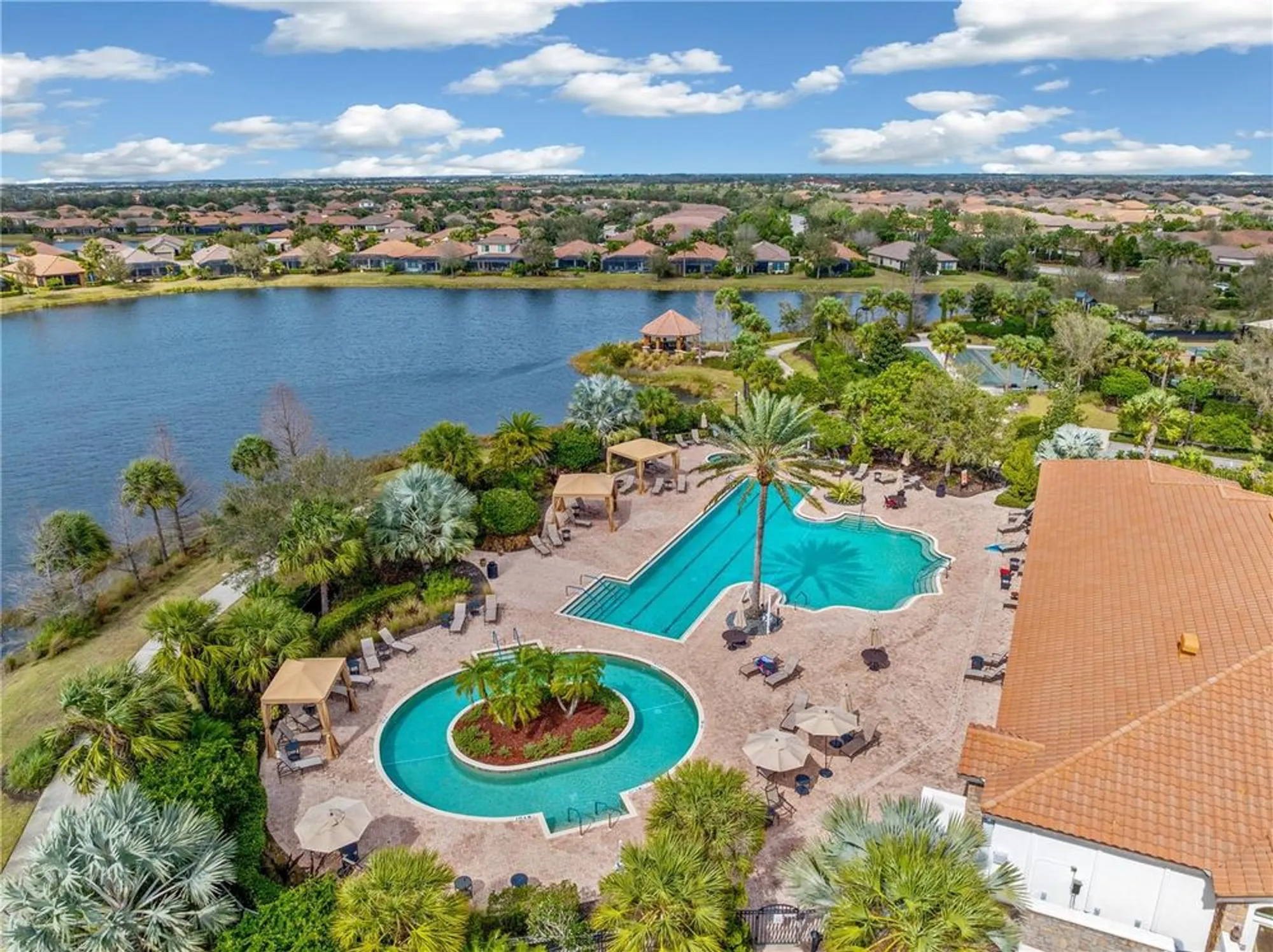 Property Slideshow image 73 of 96 | 5137 napoli run, Bradenton, FL, 34211