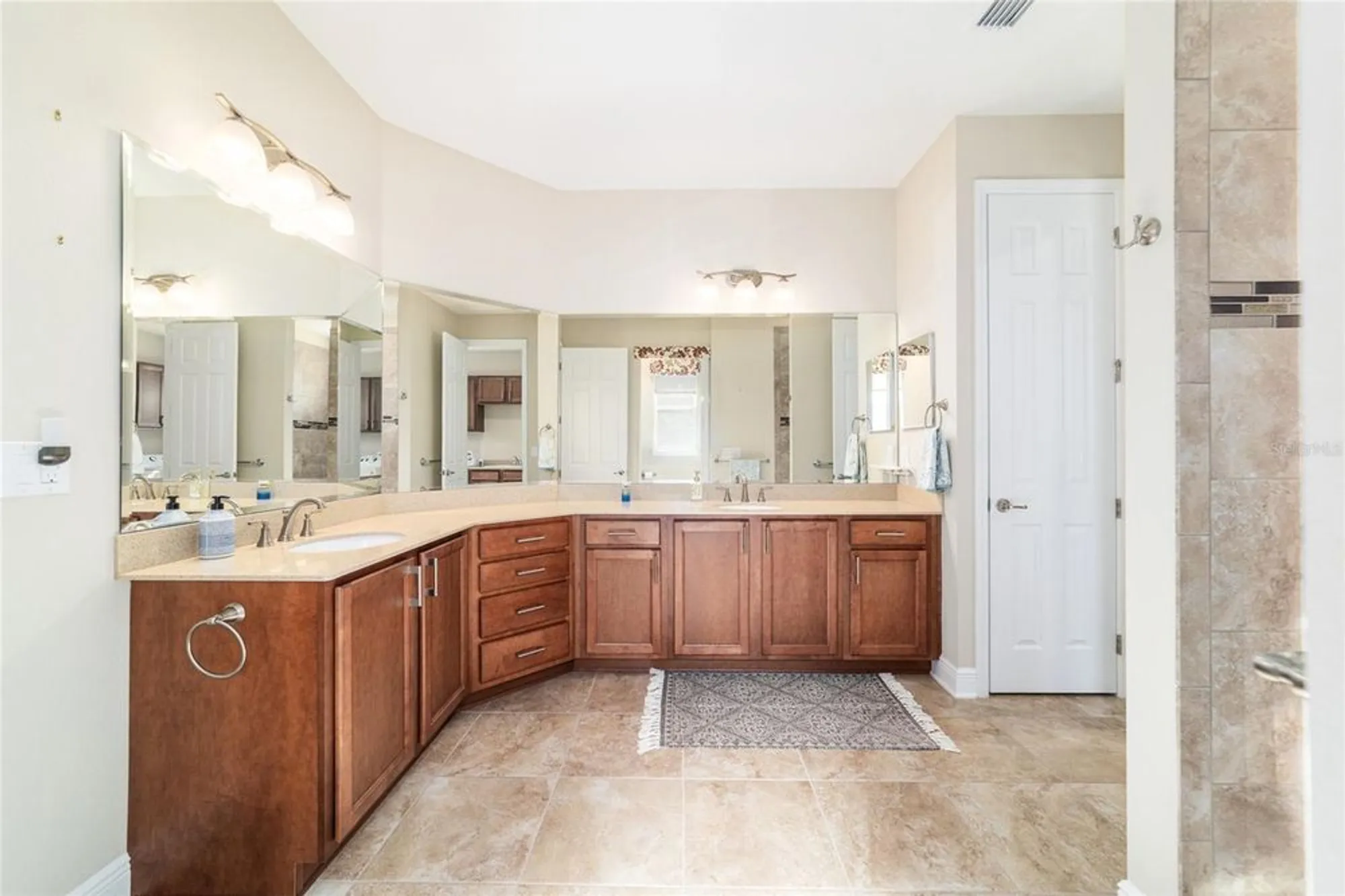 Property Slideshow image 33 of 63 | 8445 sw 93rd cir, Ocala, FL, 34481