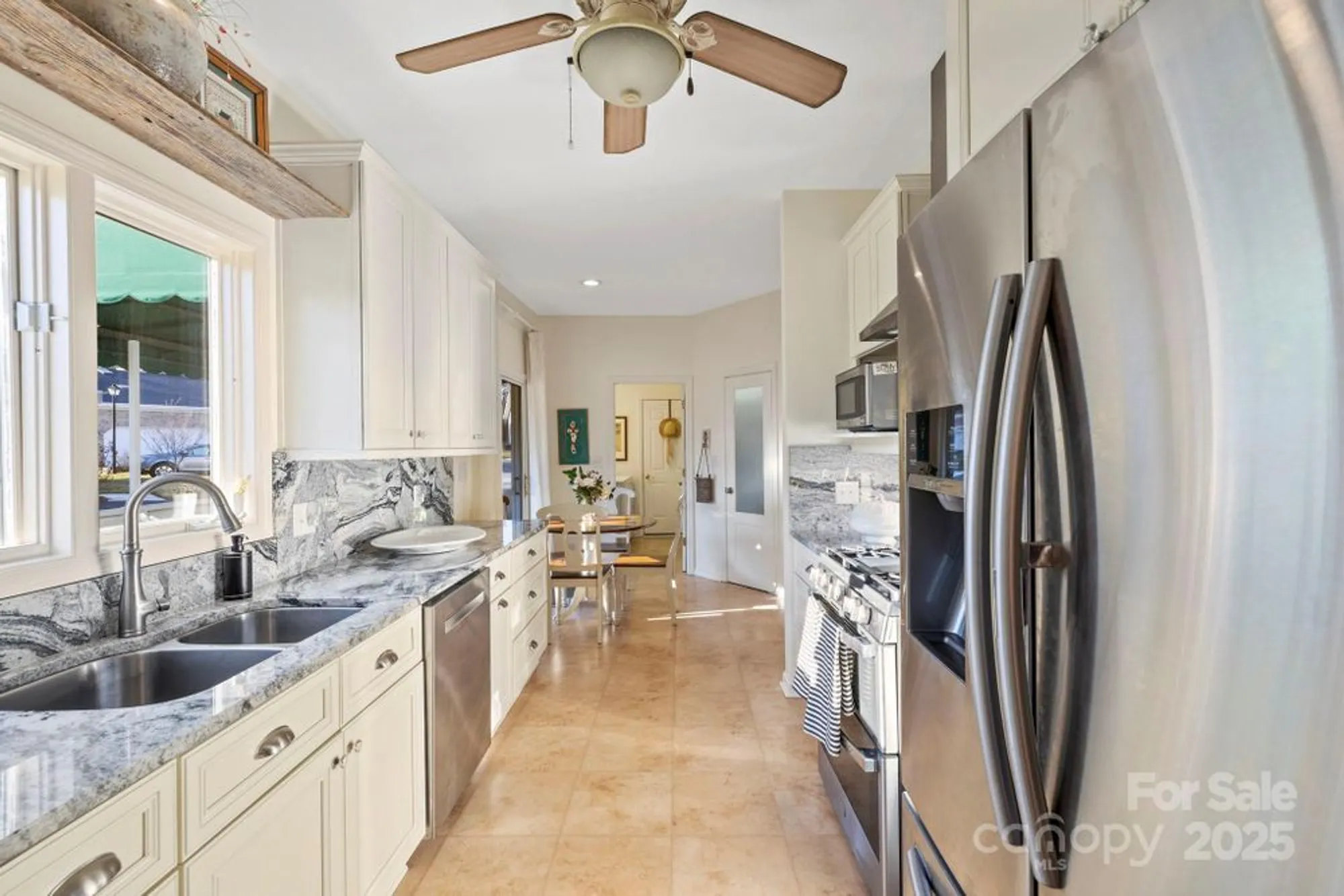 Property Slideshow image 9 of 32 | 24 country meadows ln, Hendersonville, NC, 28792