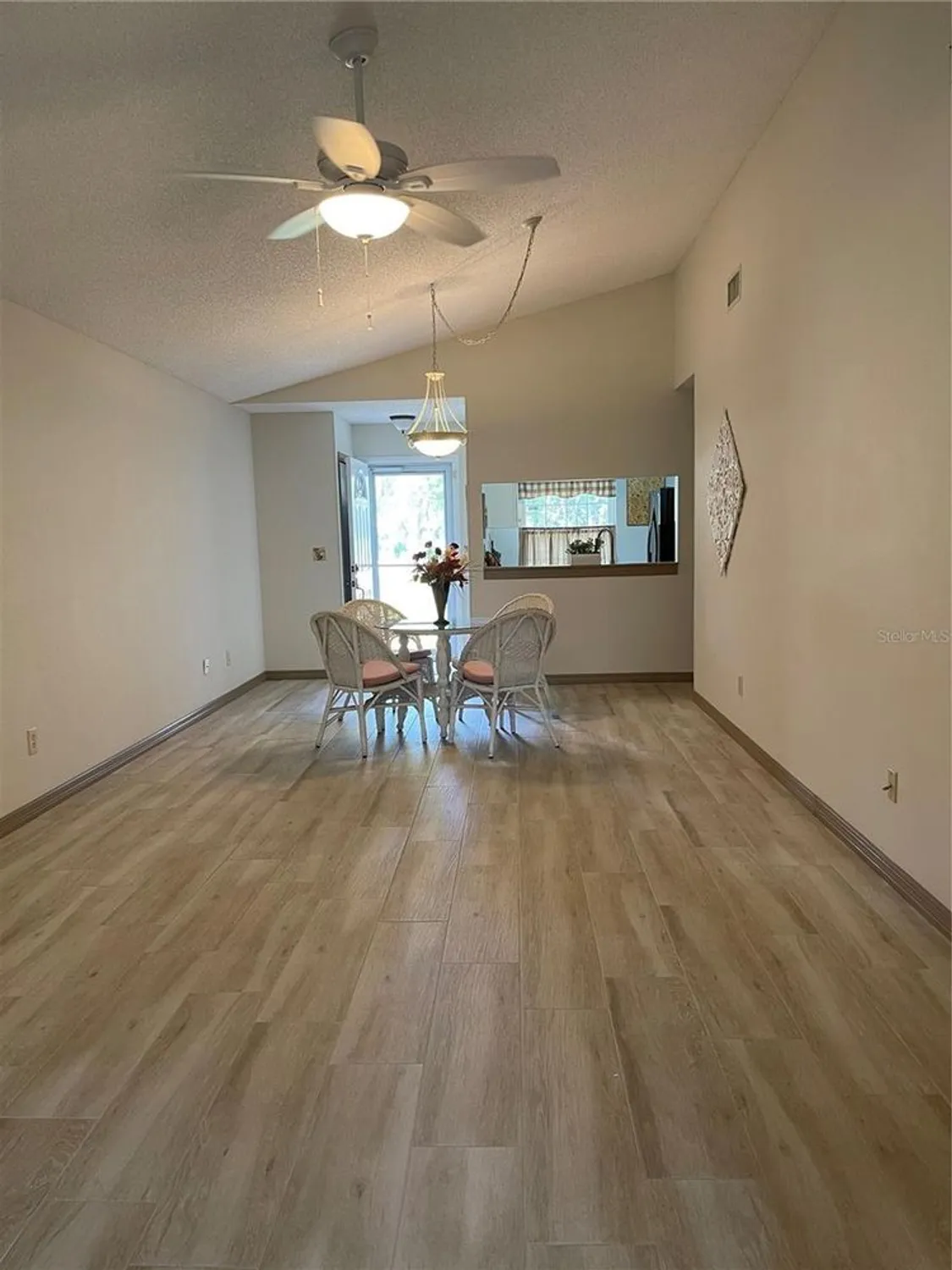 Property Slideshow image 8 of 24 | 89 crooked pine rd, Port Orange, FL, 32128