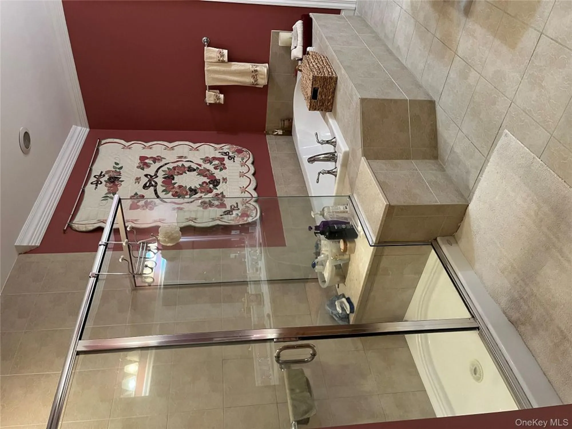 Property Slideshow image 11 of 31 | 113 overture pl, Eastport, NY, 11941