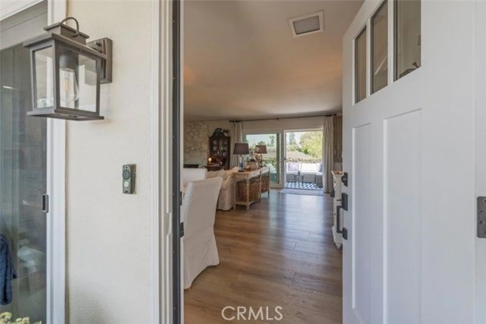 Property Slideshow image 3 of 38 | 23009 nadine cir b, Torrance, CA, 90505