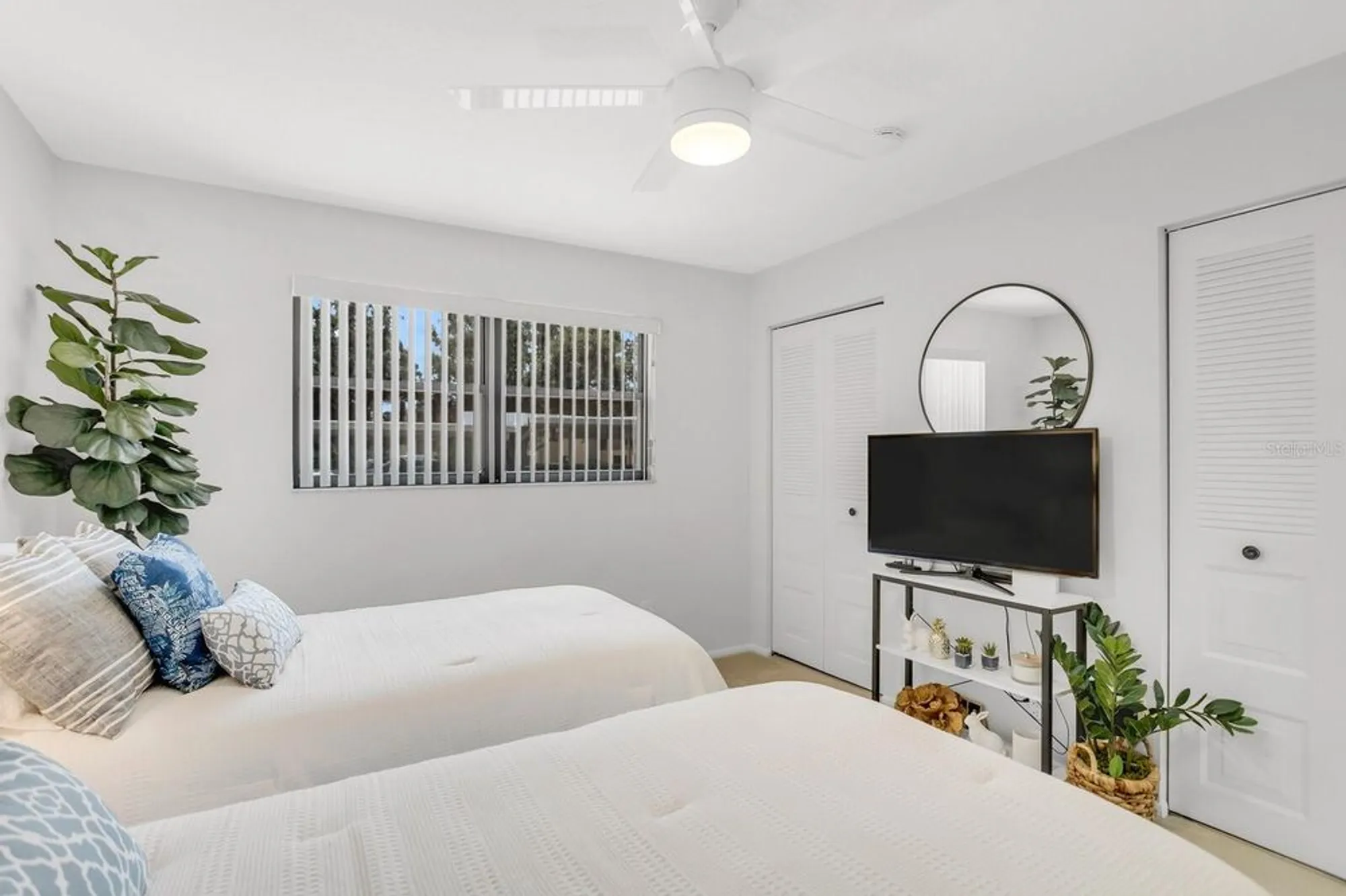 Property Slideshow image 36 of 77 | 8186 terrace garden dr n unit 101, St Petersburg, FL, 33709