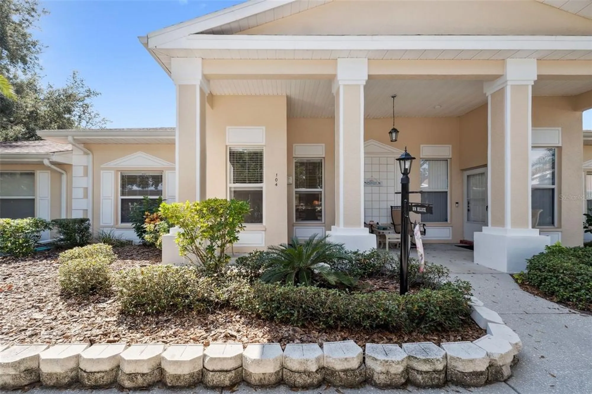 Property Slideshow image 2 of 24 | 104 knollpoint dr # 3, Sun City Center, FL, 33573