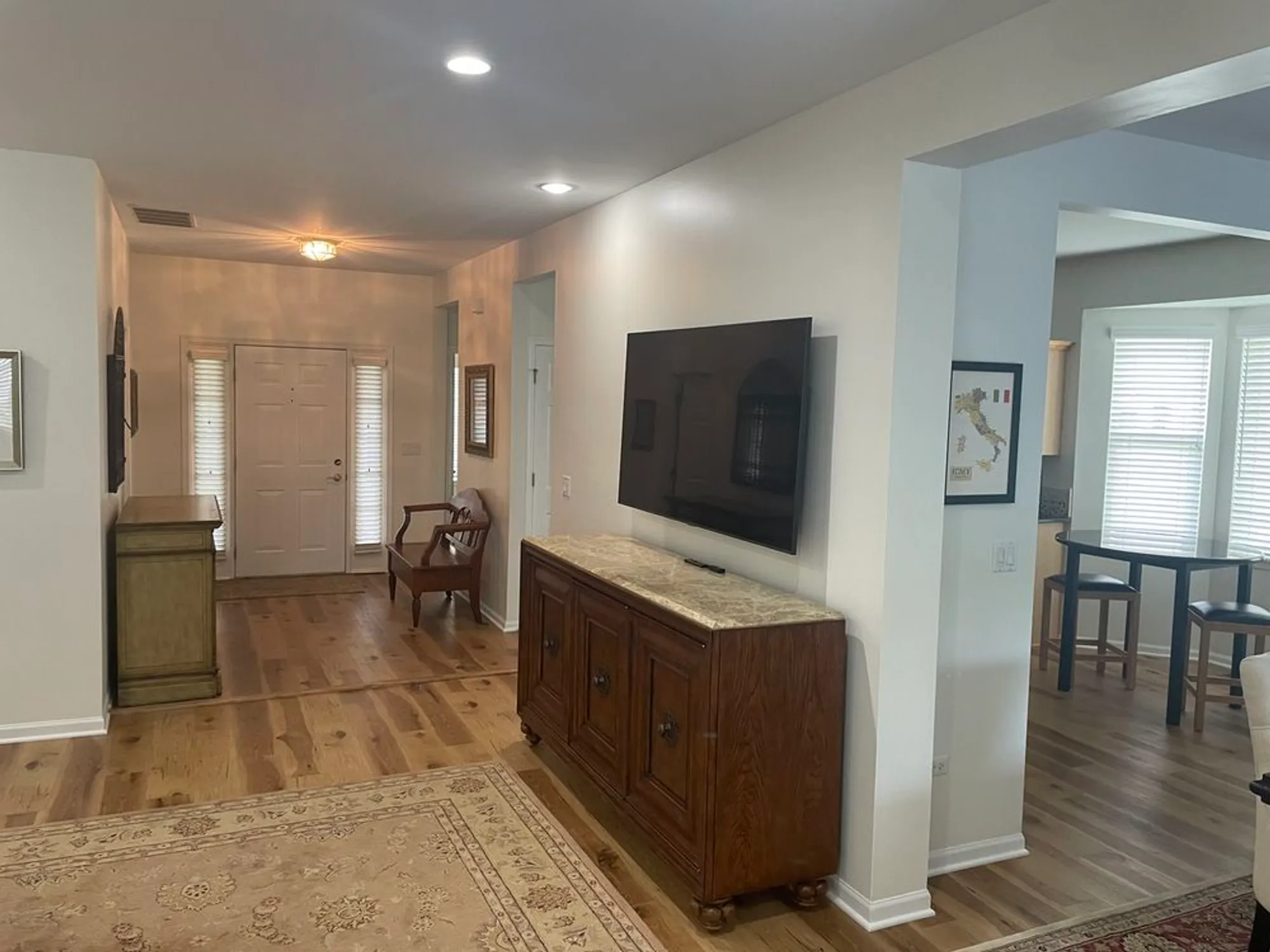 Property Slideshow image 10 of 43 | 21024 w walnut ln, Plainfield, IL, 60544