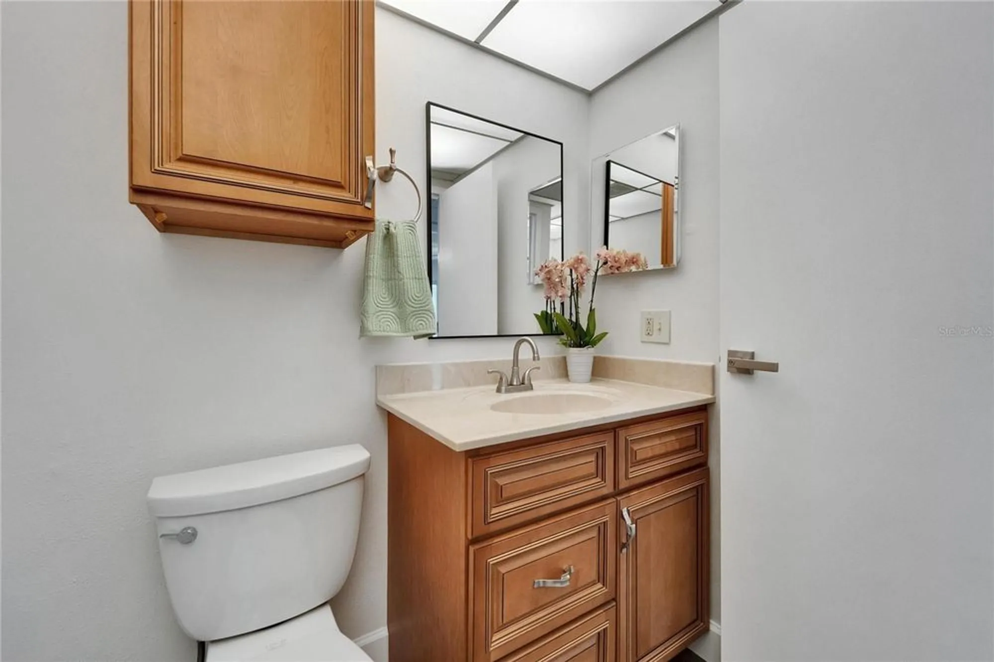 Property Slideshow image 19 of 32 | 302 andover pl s # g156, Sun City Center, FL, 33573