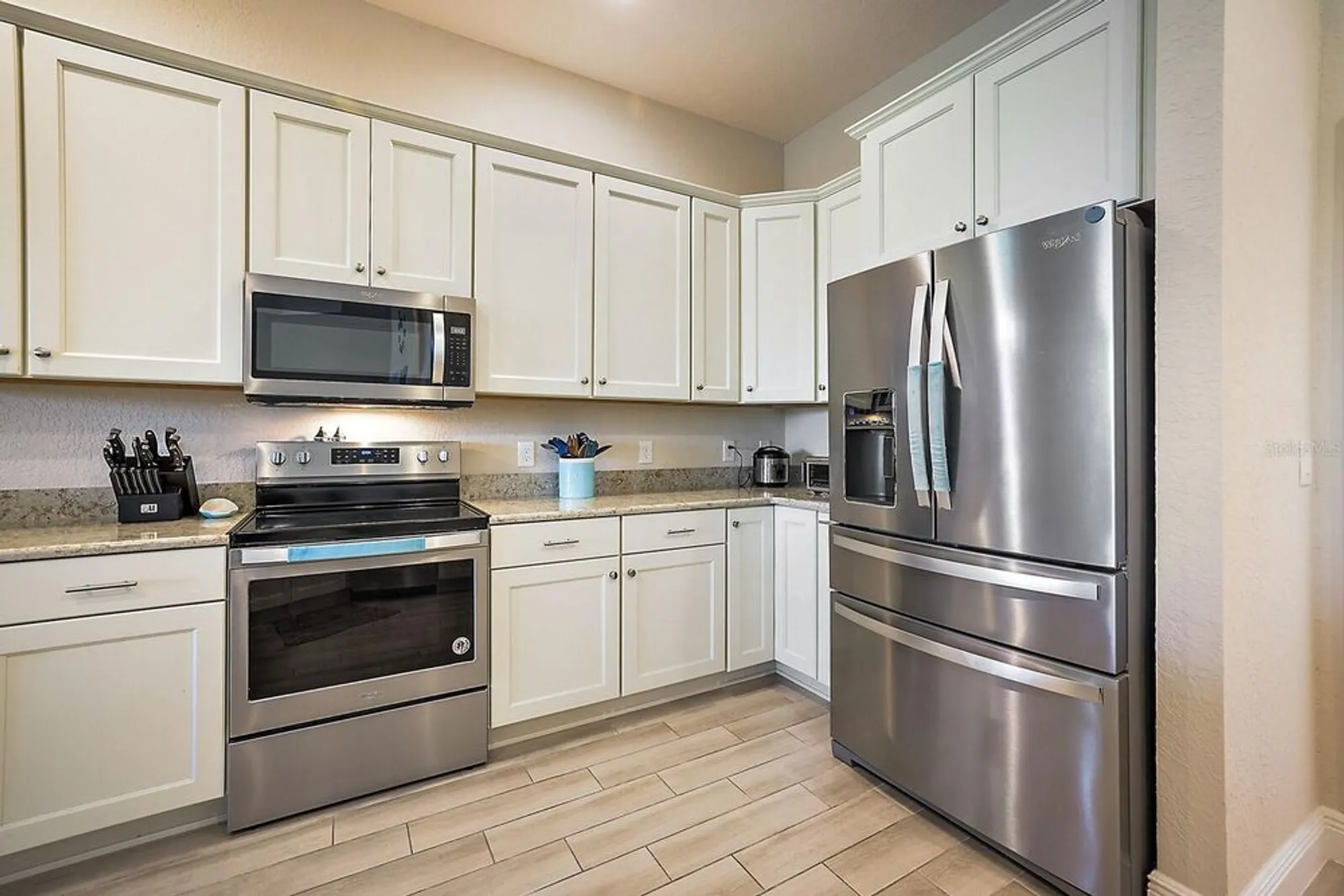 Property Slideshow image 16 of 41 | 5129 jareds landing way, Oxford, FL, 34484