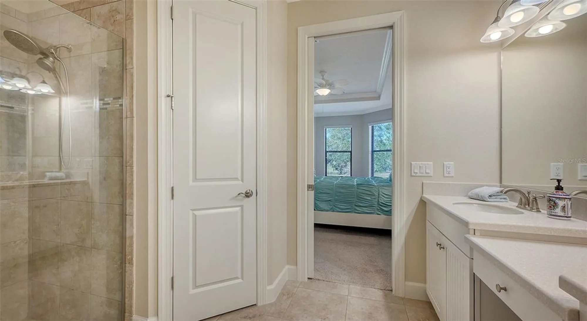 Property Slideshow image 17 of 61 | 12667 sorrento way, Bradenton, FL, 34211