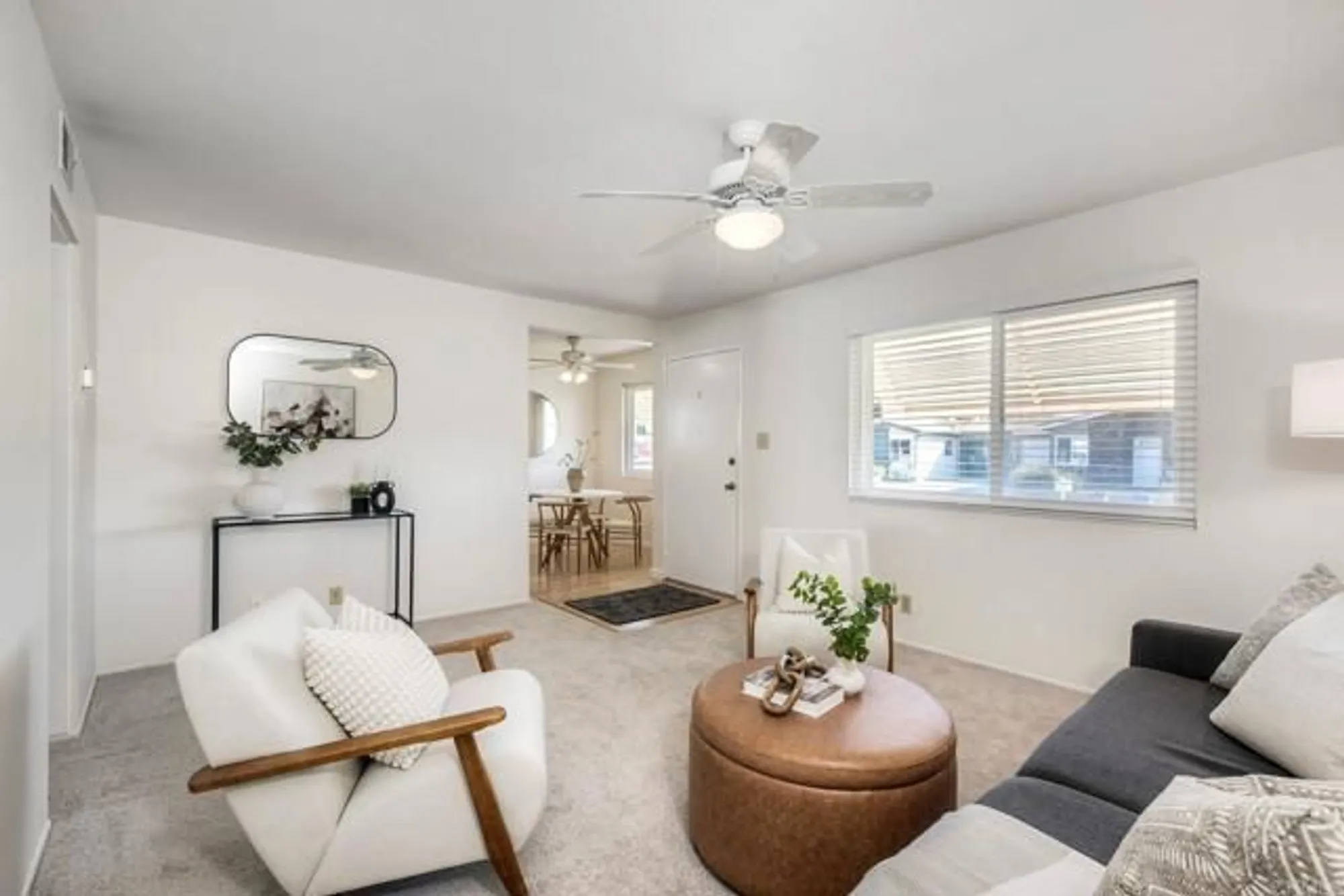 Property Slideshow image 6 of 24 | 3159 calle osuna, Oceanside, CA, 92056