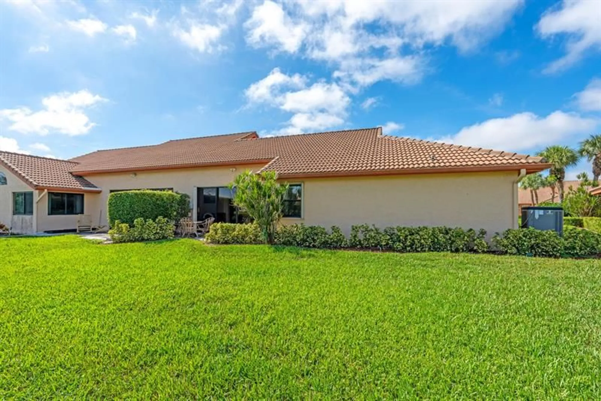 Property Slideshow image 41 of 57 | 8486 heather pl, Boynton Beach, FL, 33472