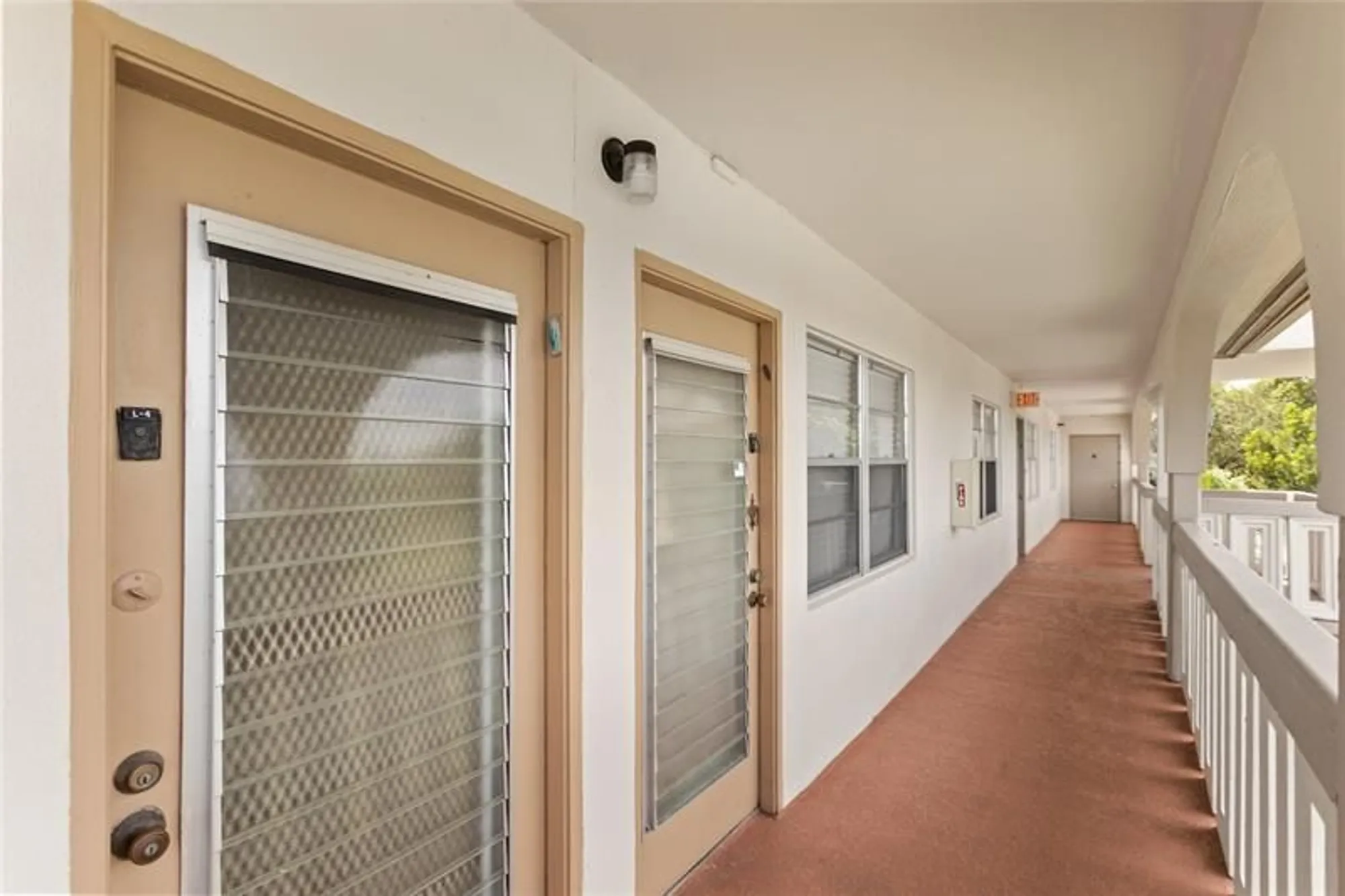 Property Slideshow image 9 of 26 | 2302 lucaya ln l4, Coconut Creek, FL, 33066