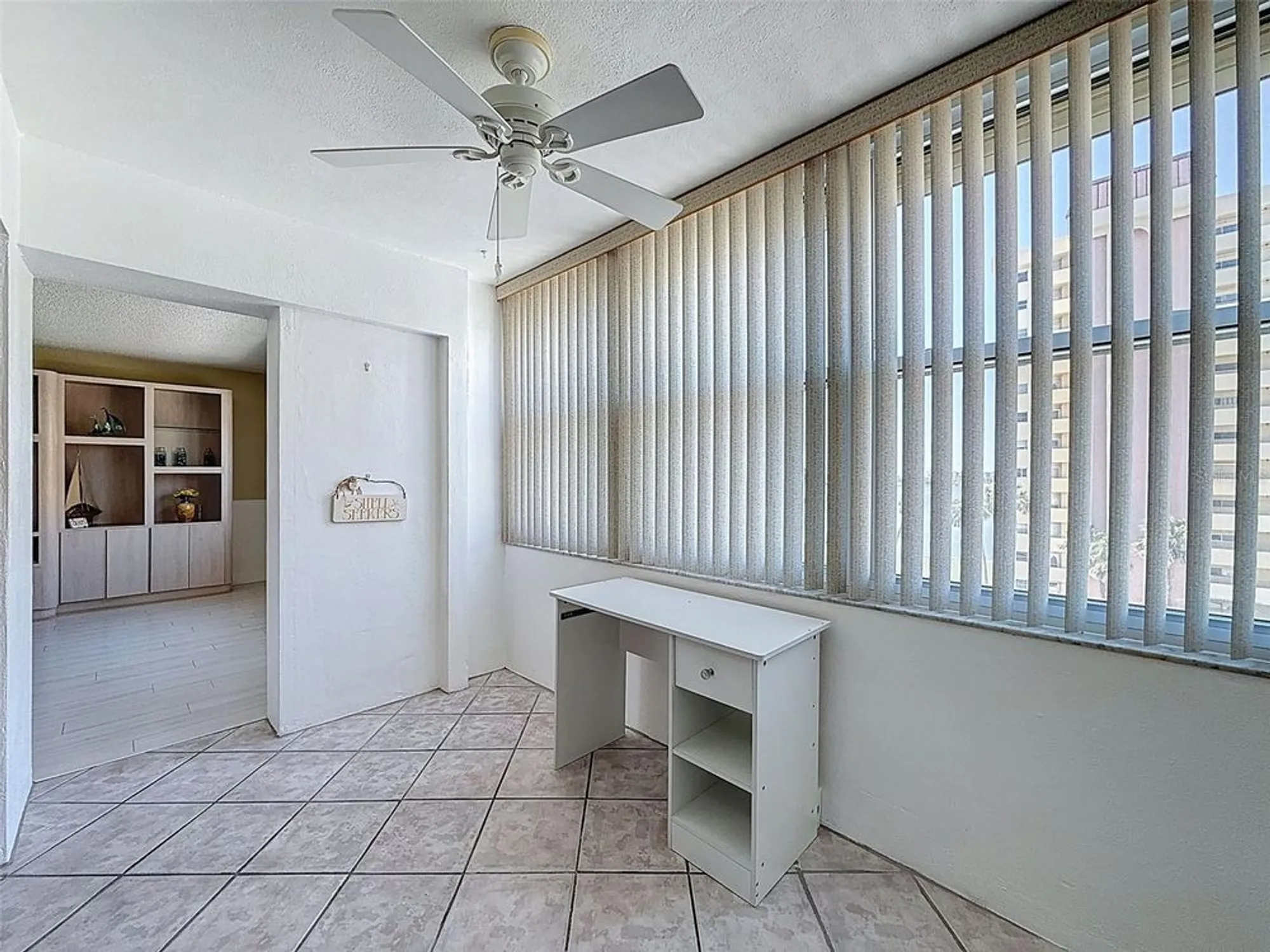 Property Slideshow image 19 of 32 | 4550 cove cir apt 507, St Petersburg, FL, 33708