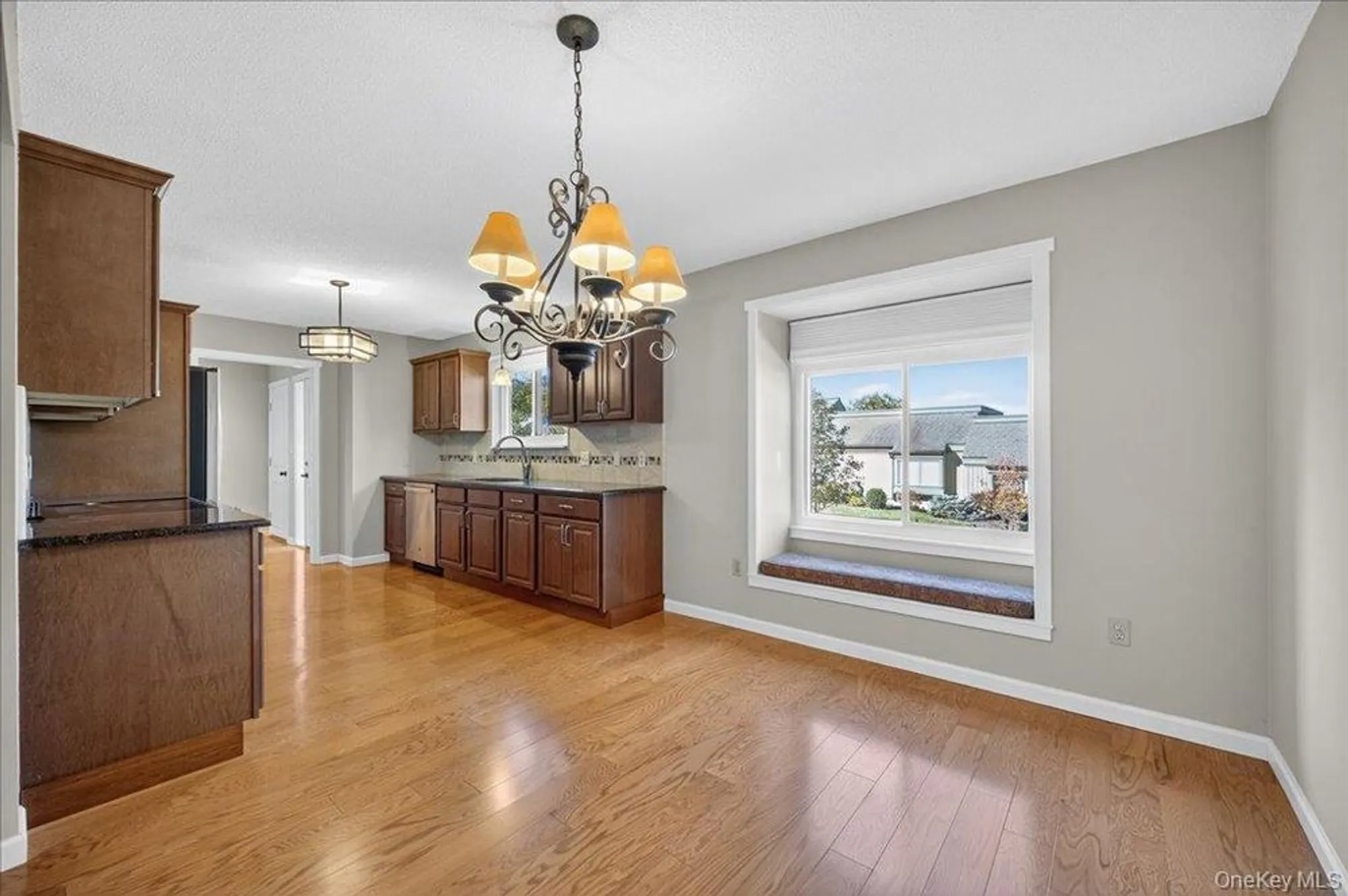 Property Slideshow image 4 of 21 | 523 heritage hls b, Somers, NY, 10589