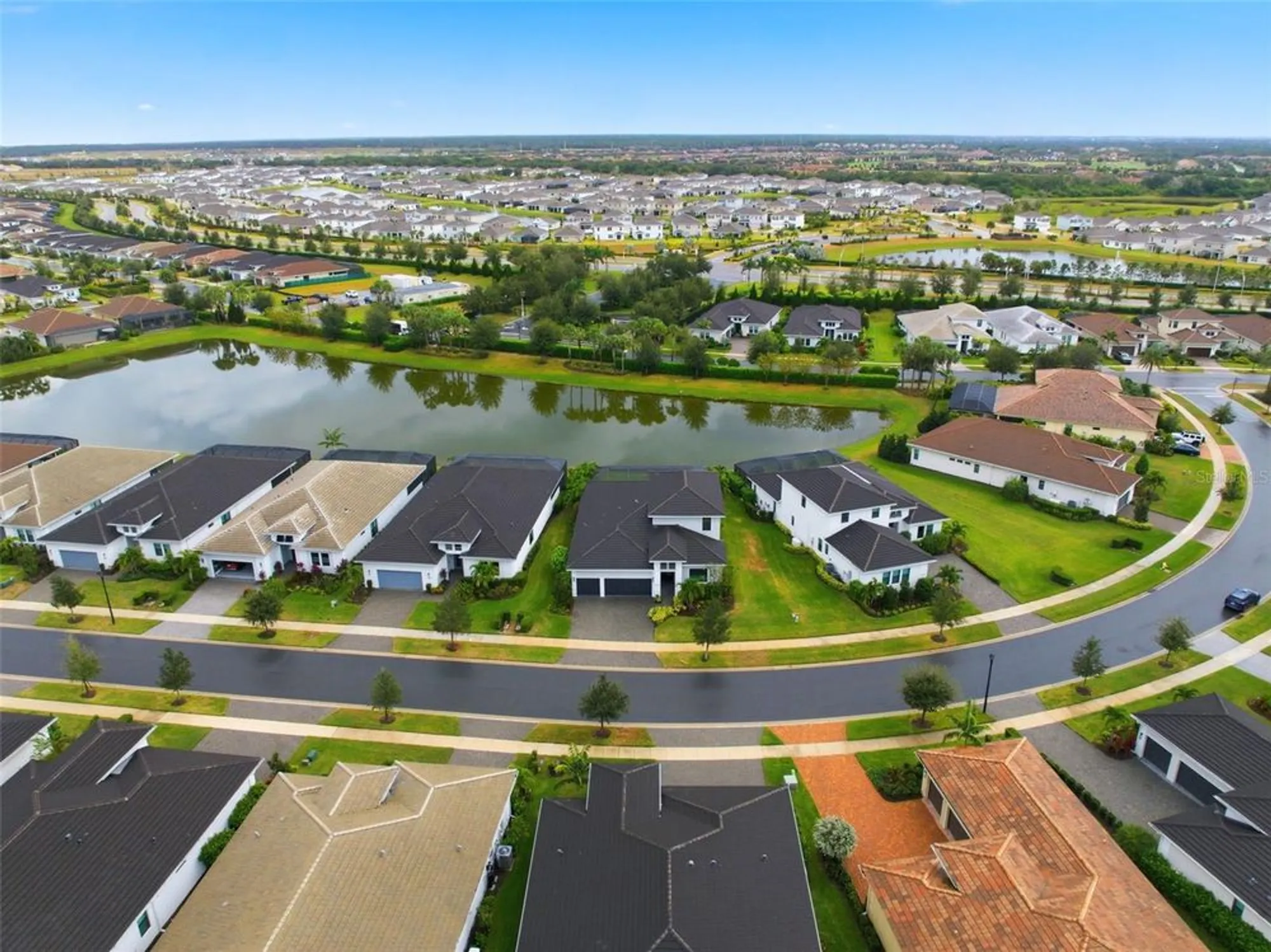 Property Slideshow image 55 of 71 | 5027 kiva cir, Bradenton, FL, 34211