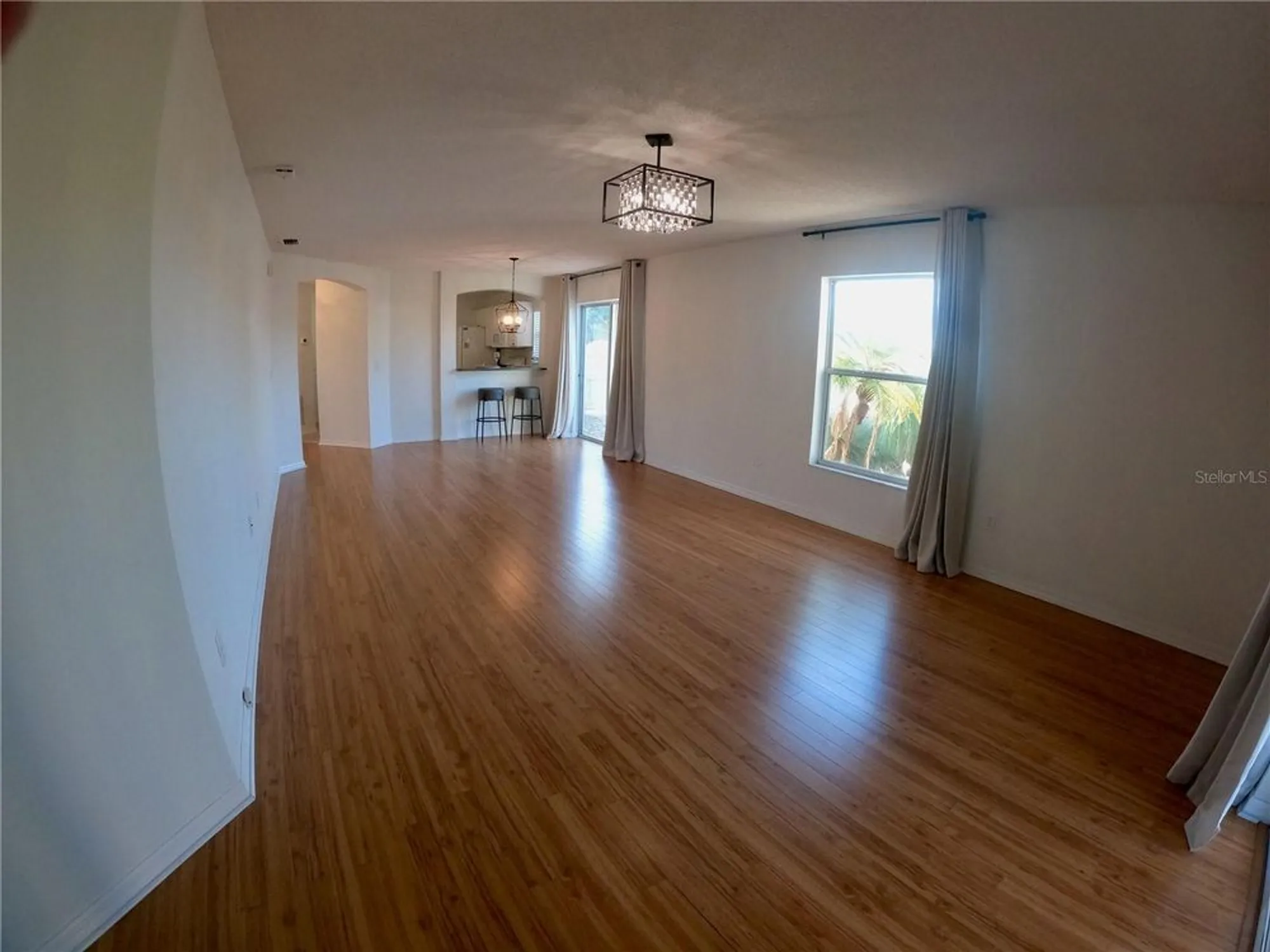 Property Slideshow image 10 of 20 | 1221 santa cruz dr, The Villages, FL, 32162