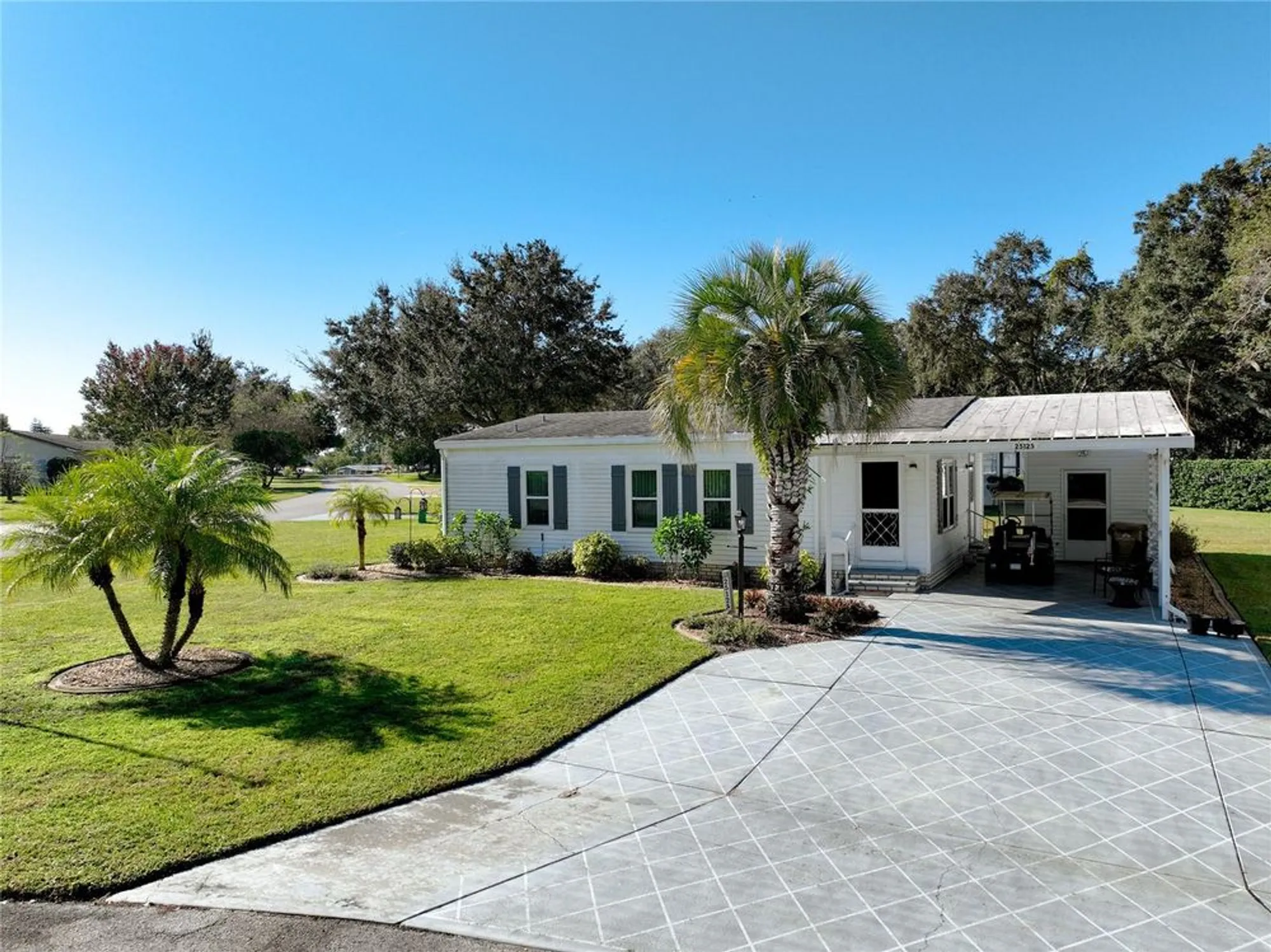 Property Slideshow image 3 of 45 | 25125 bellevue, Leesburg, FL, 34748