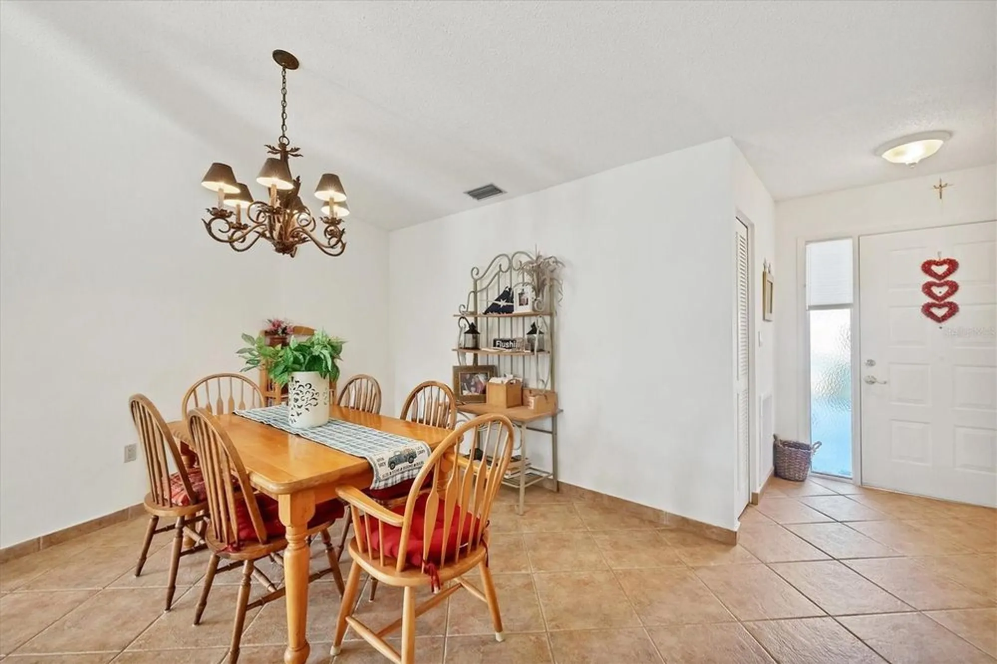Property Slideshow image 22 of 64 | 603 chestnut ln # 90, Englewood, FL, 34223